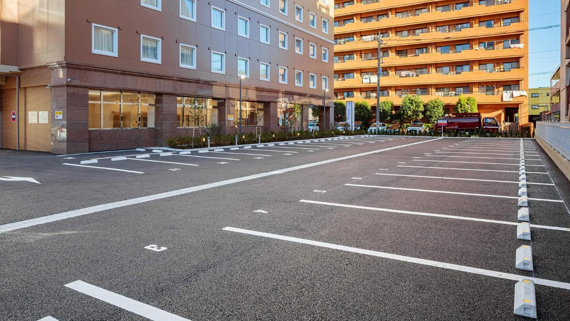 Parking in Toyoko Inn Kasukabe-eki Nishi-guchi