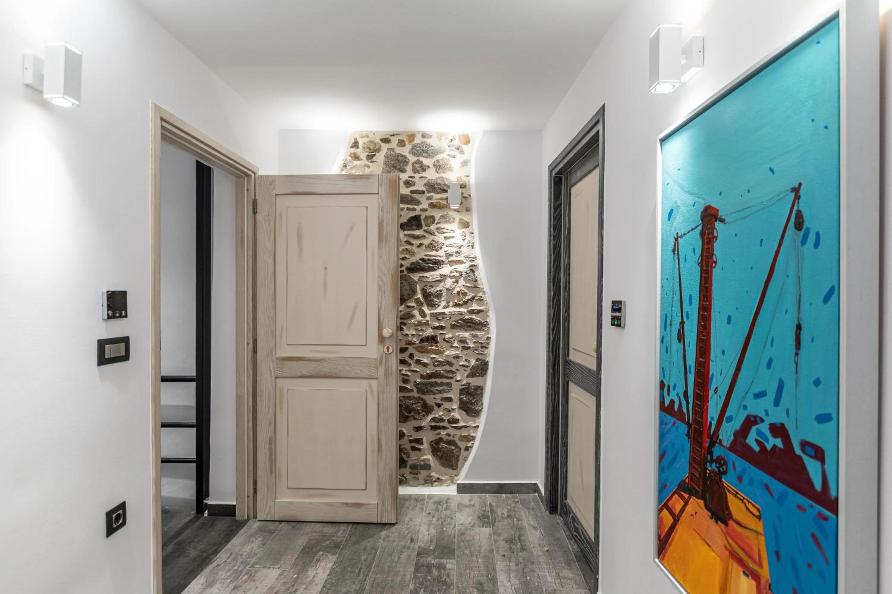 Decorative detail in Mariet Naxos Elegant Suites