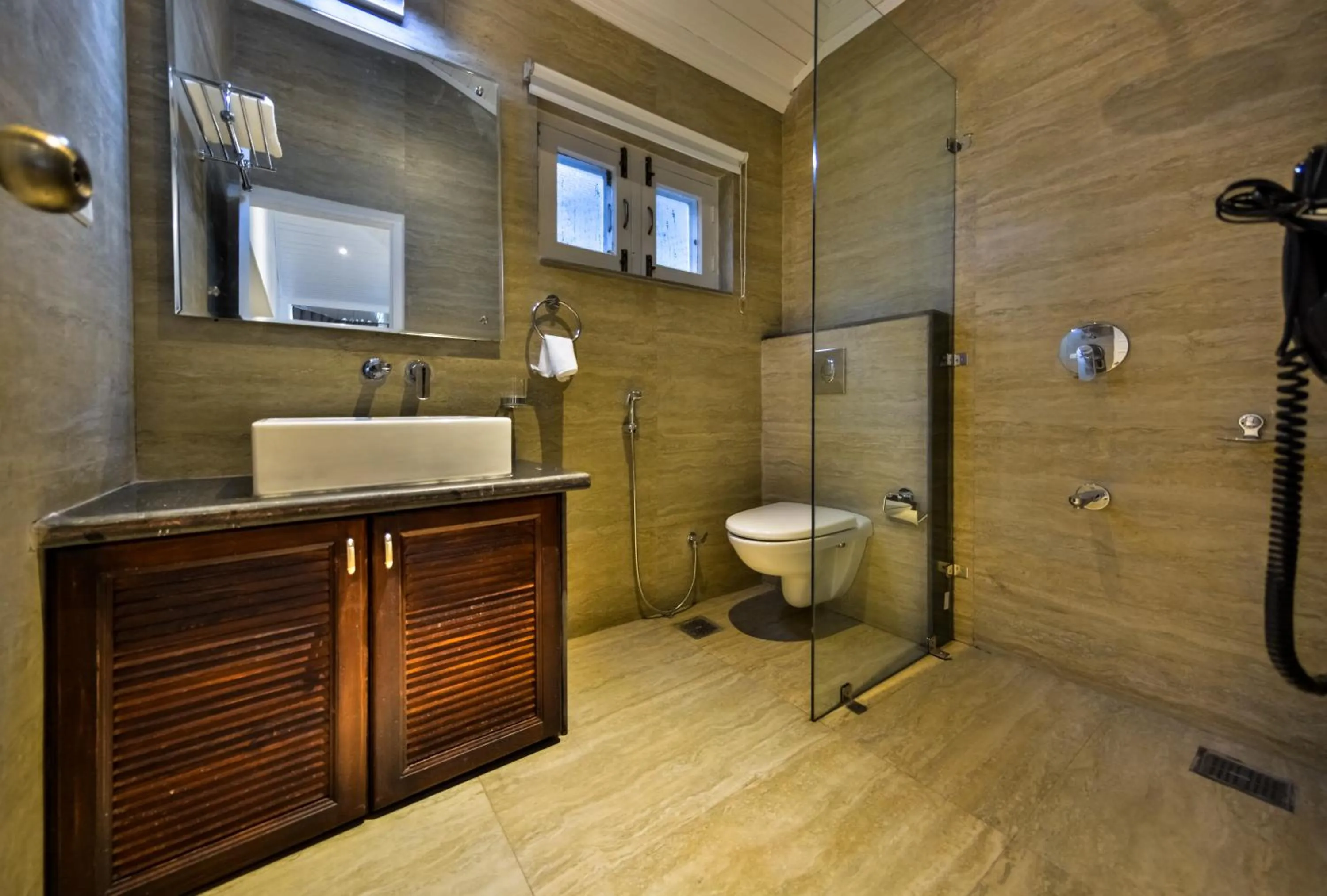 Bathroom in HOTEL METROPOLIS SRINAGAR