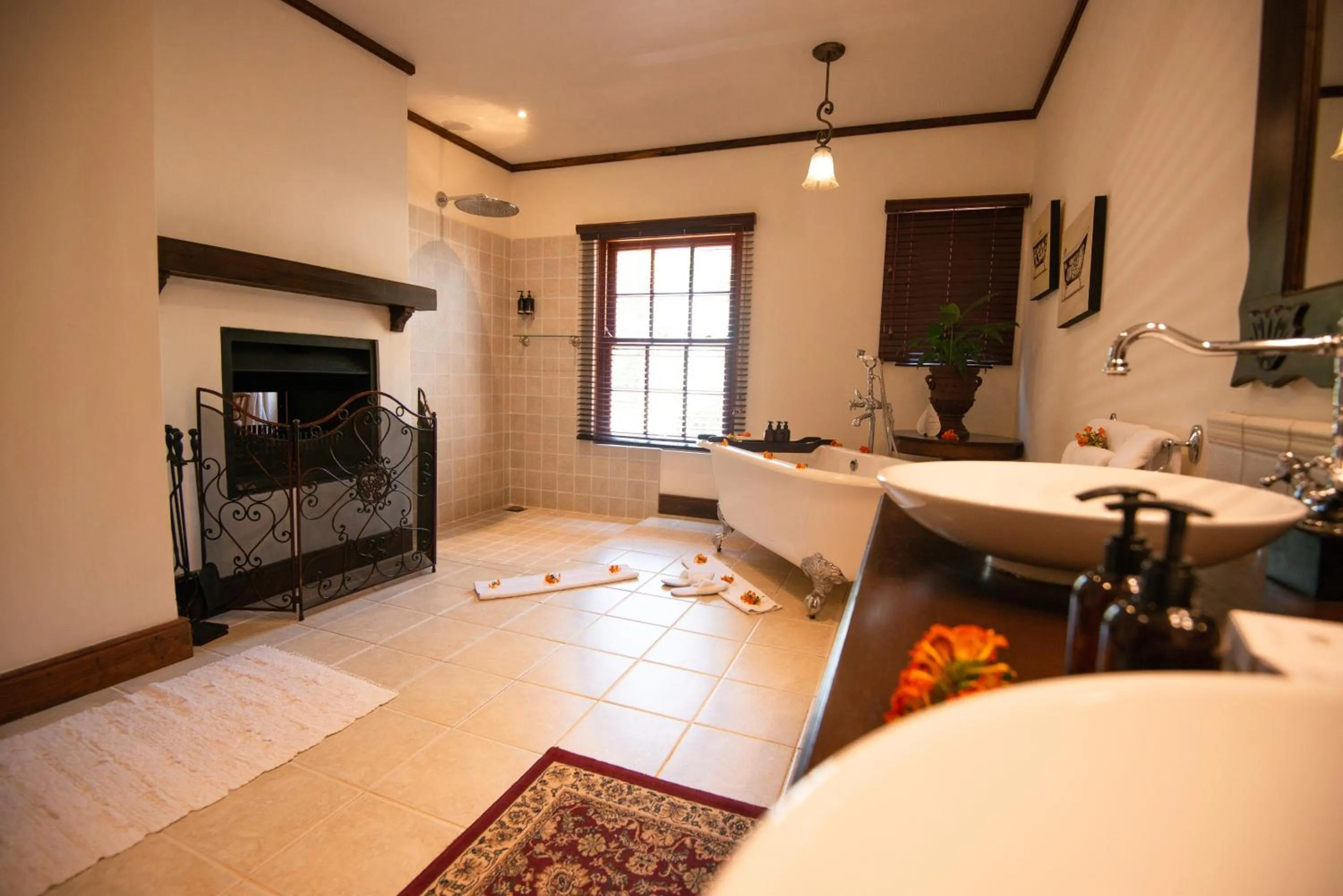 Bathroom in The Manor at Ngorongoro