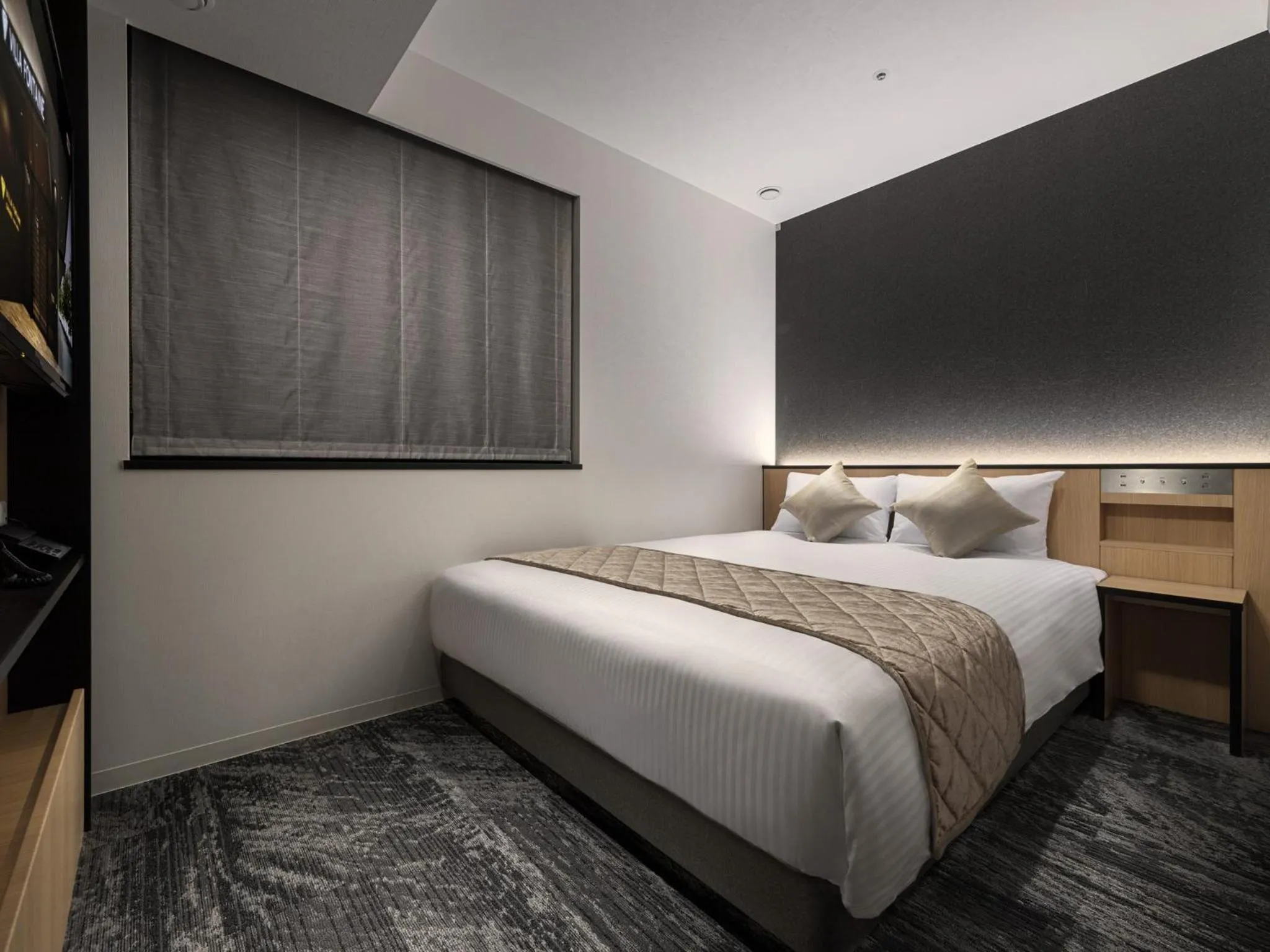 Photo of the whole room, Bed in Villa Fontaine Grand Osaka Umeda