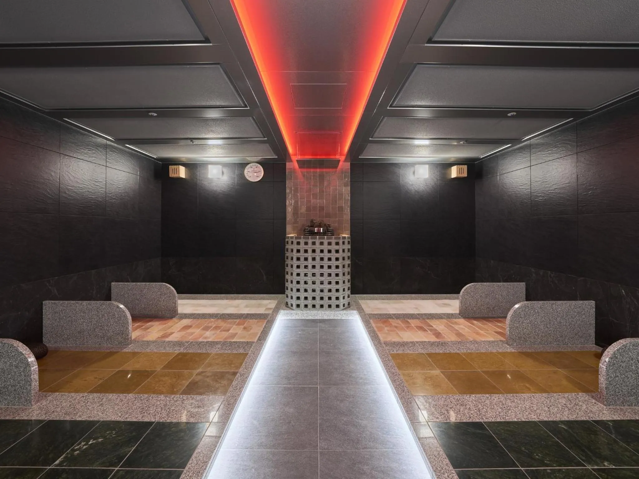 Spa and wellness centre/facilities in Villa Fontaine Grand Osaka Umeda