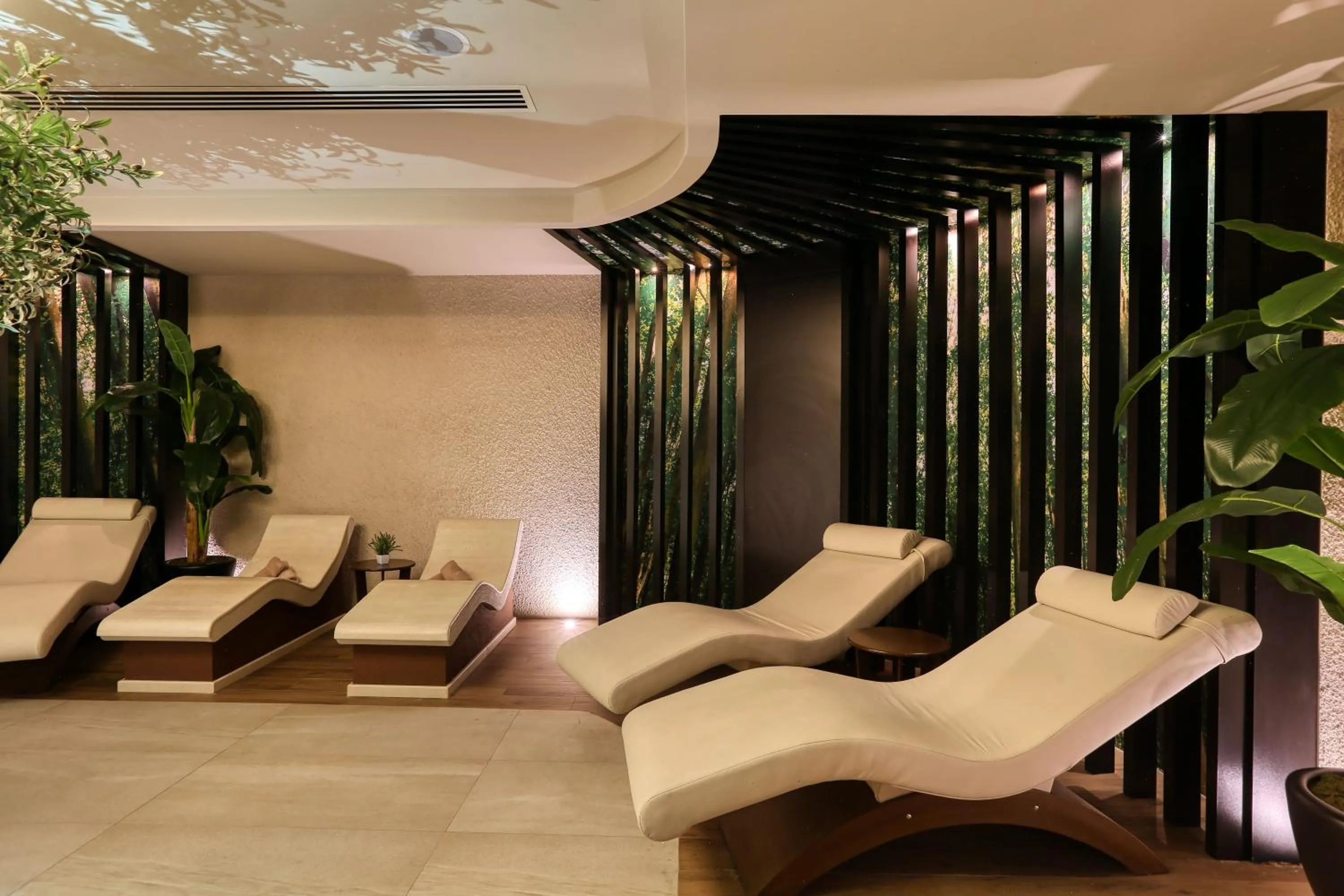 Spa and wellness centre/facilities in Almira Hotel Thermal Spa & Convention Center