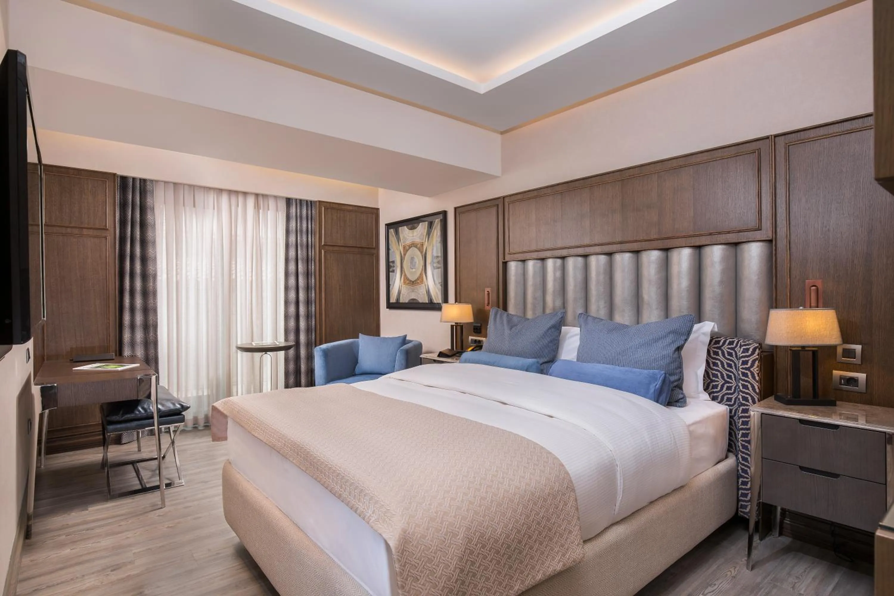 Bed in Almira Hotel Thermal Spa & Convention Center