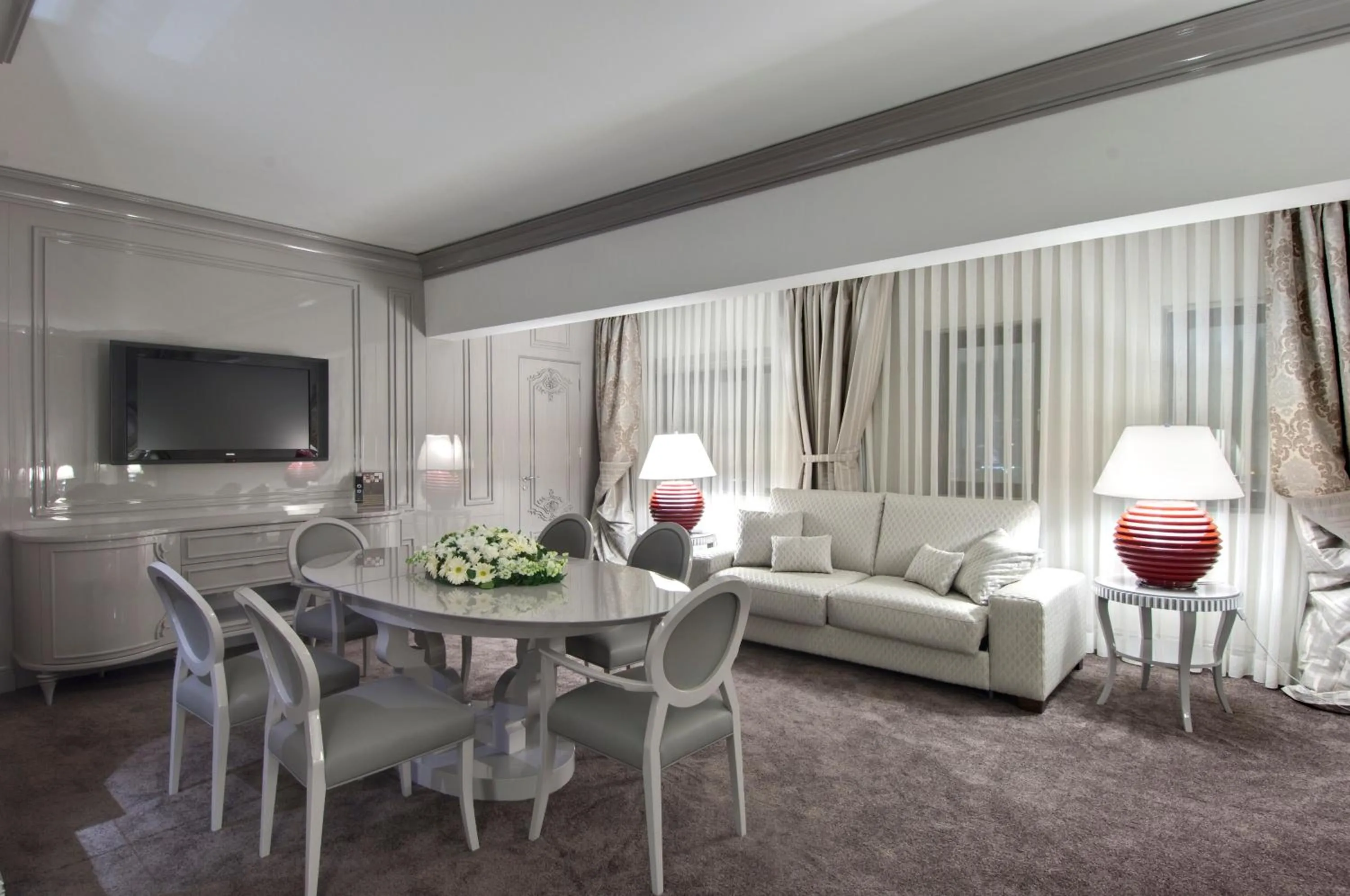 Living room in Almira Hotel Thermal Spa & Convention Center