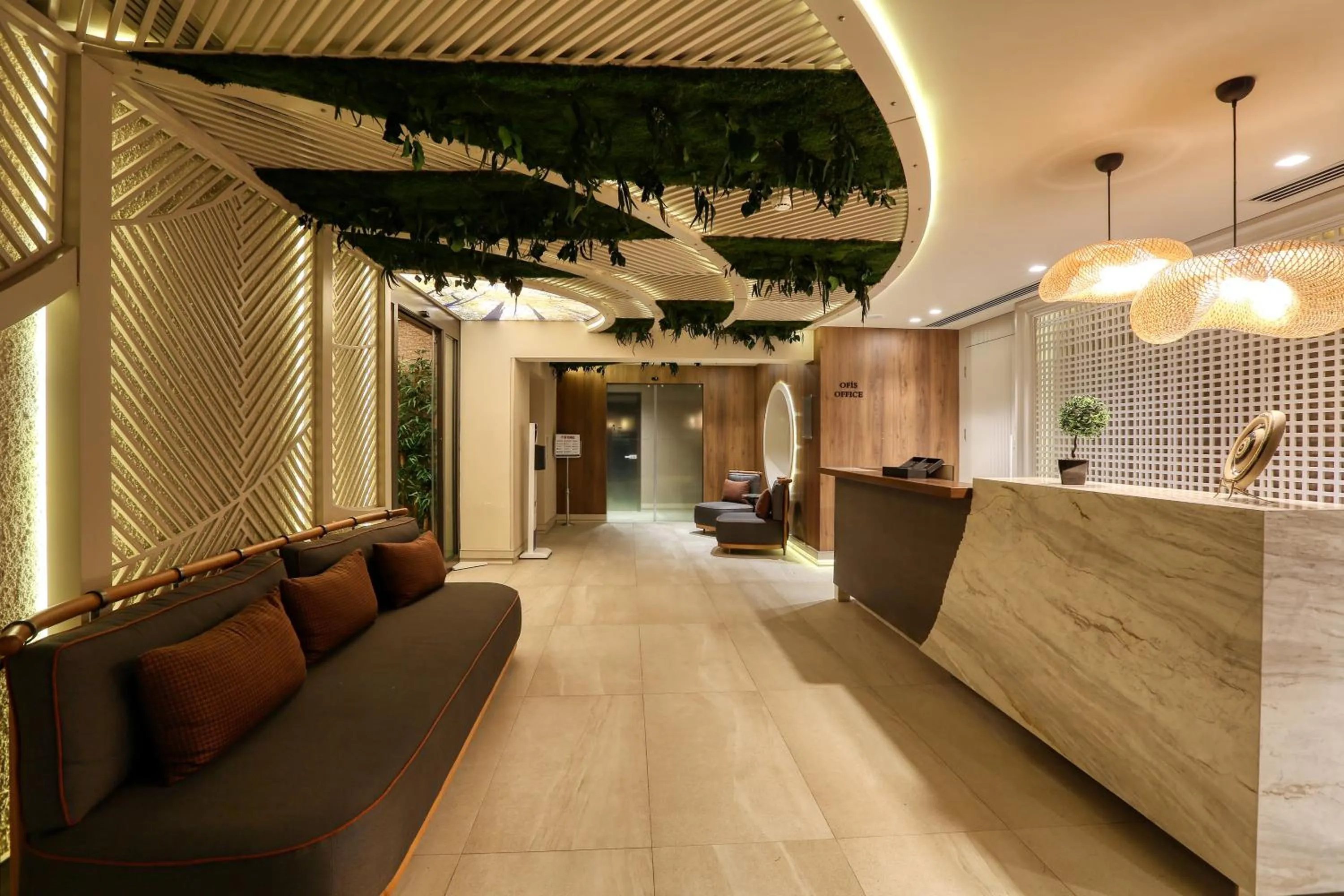 Spa and wellness centre/facilities in Almira Hotel Thermal Spa & Convention Center