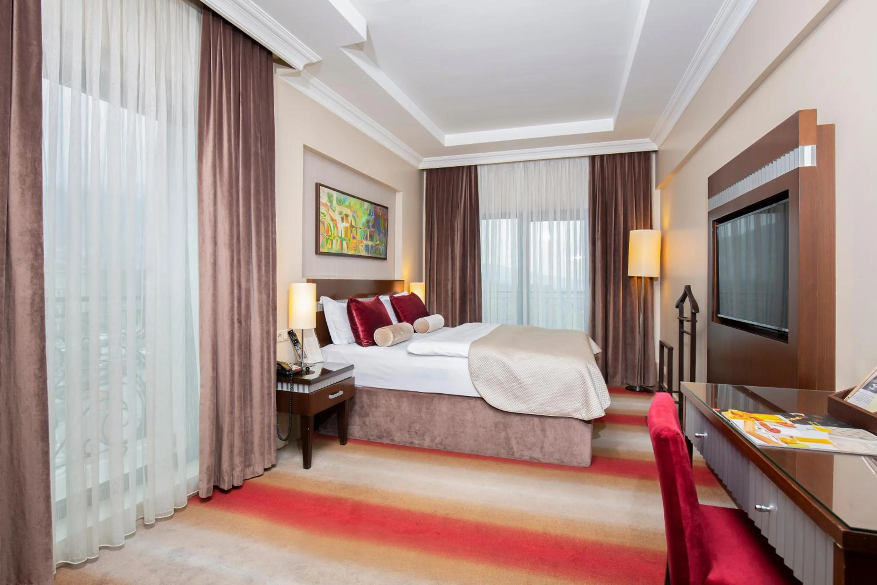 Bed in Almira Hotel Thermal Spa & Convention Center