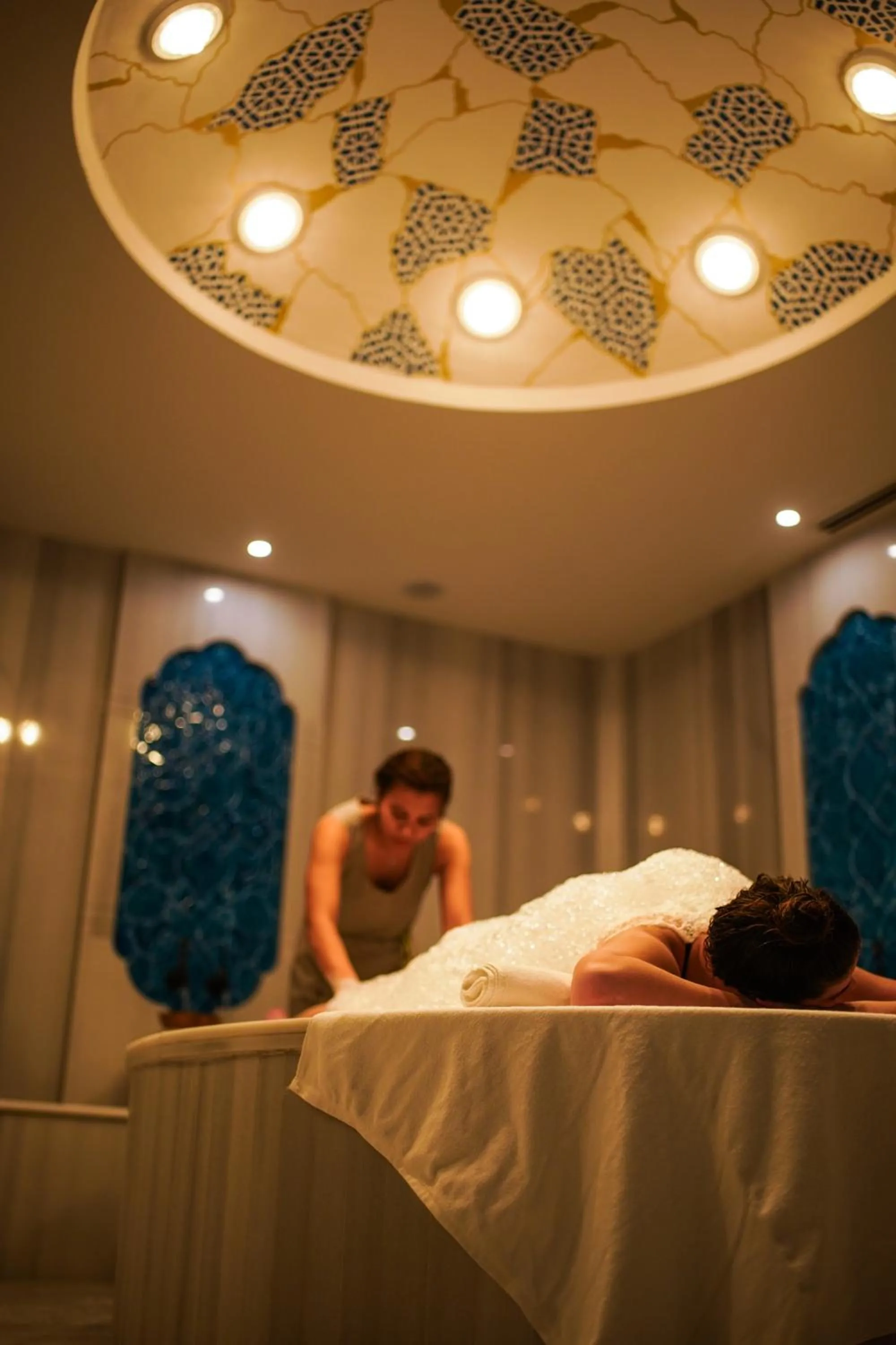 Massage in Almira Hotel Thermal Spa & Convention Center