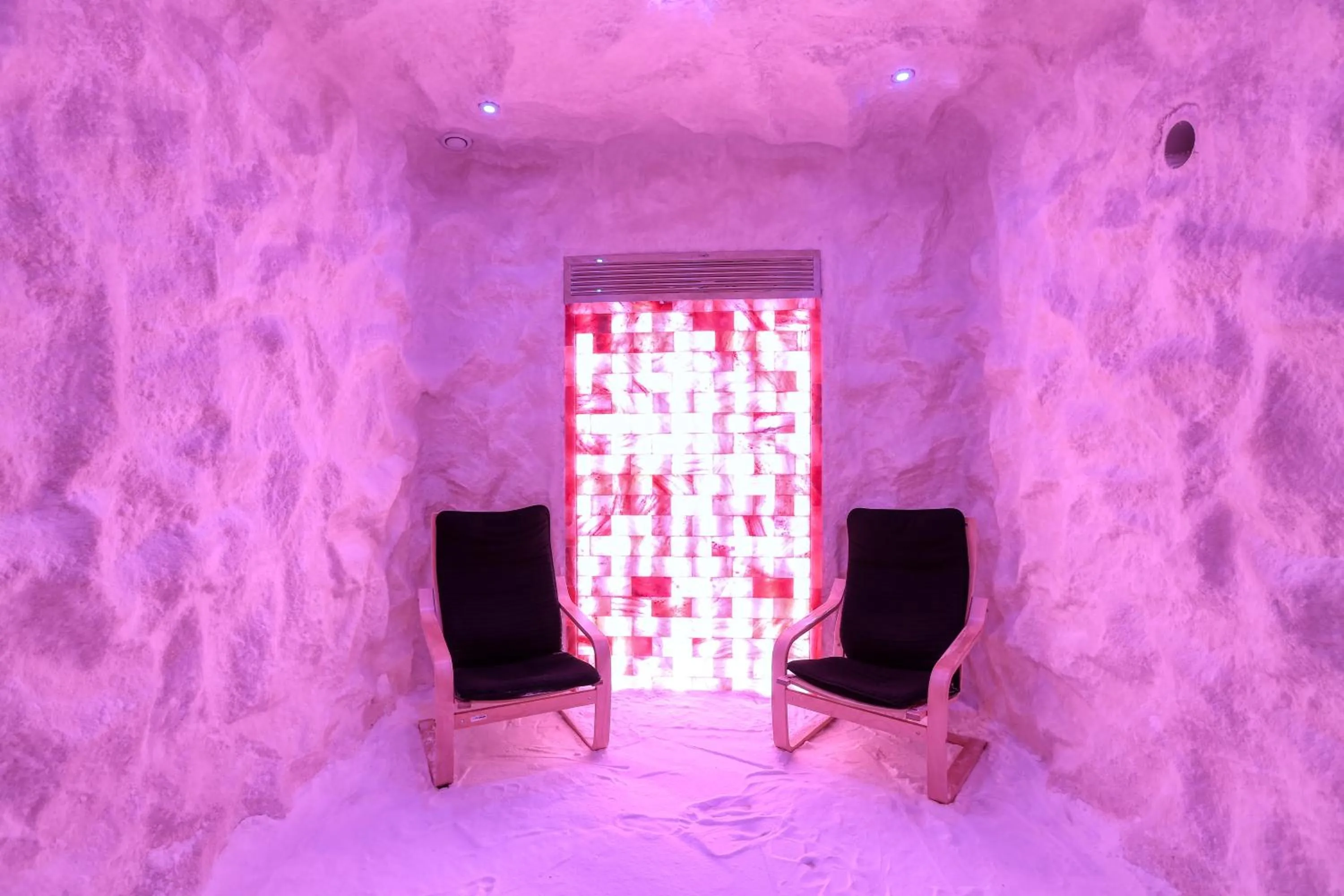 Spa and wellness centre/facilities in Almira Hotel Thermal Spa & Convention Center