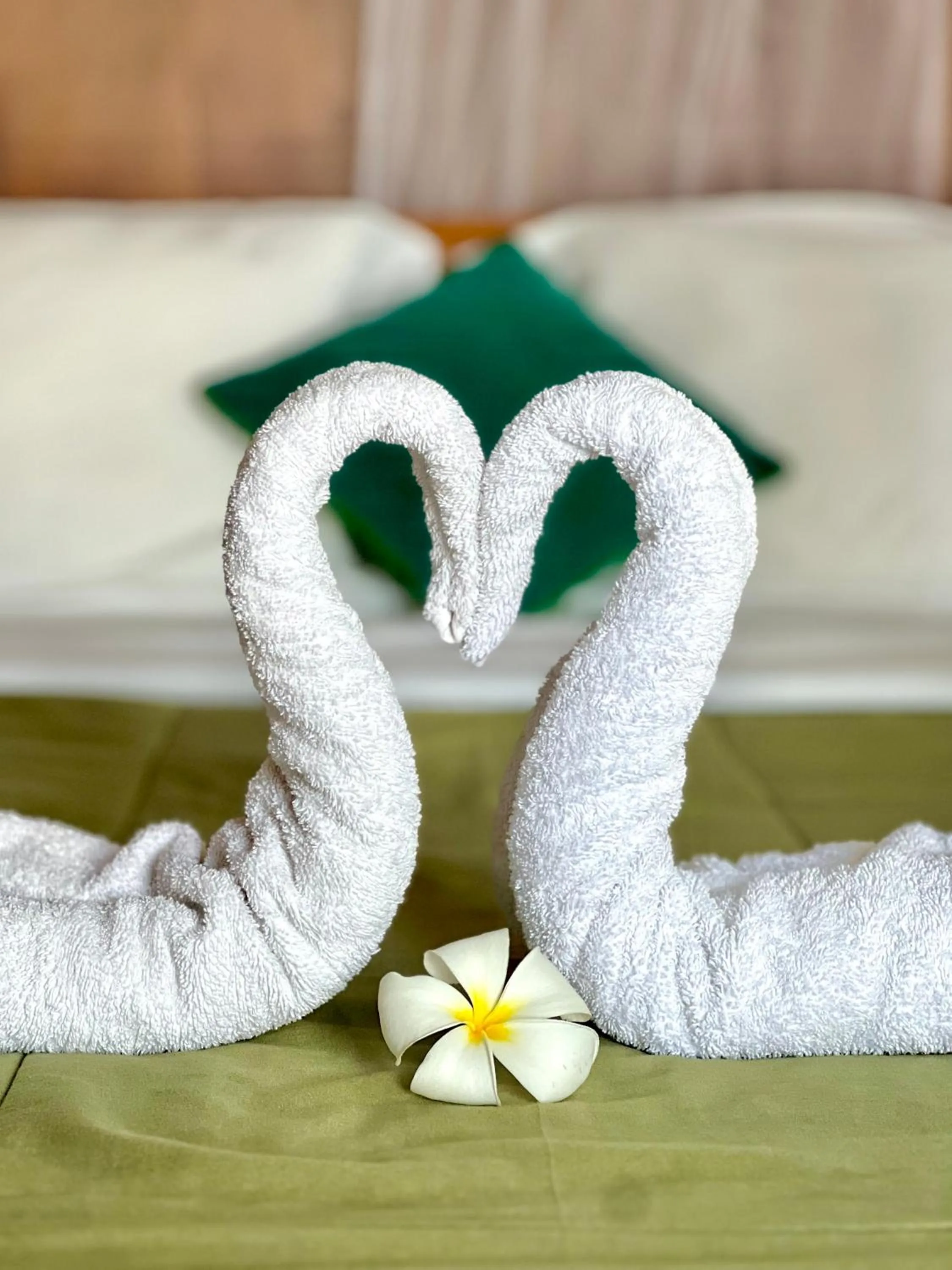 Bed in Waecicu Eden Beach Hotel