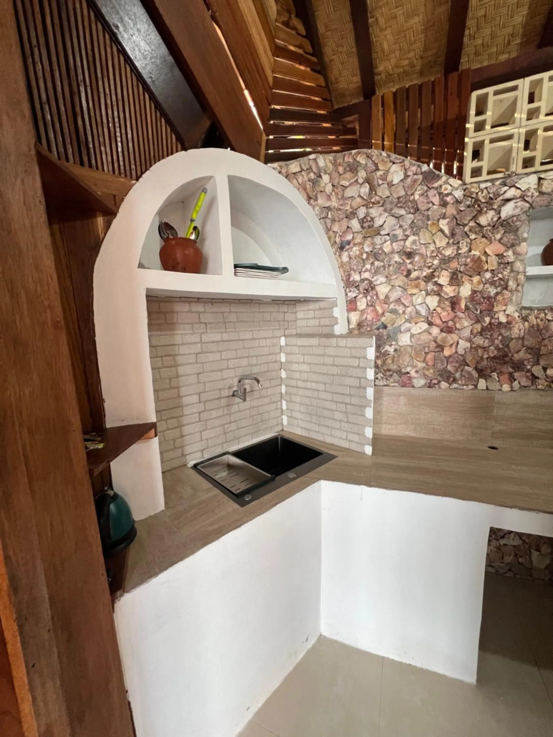 Waecicu Eden Beach Hotel