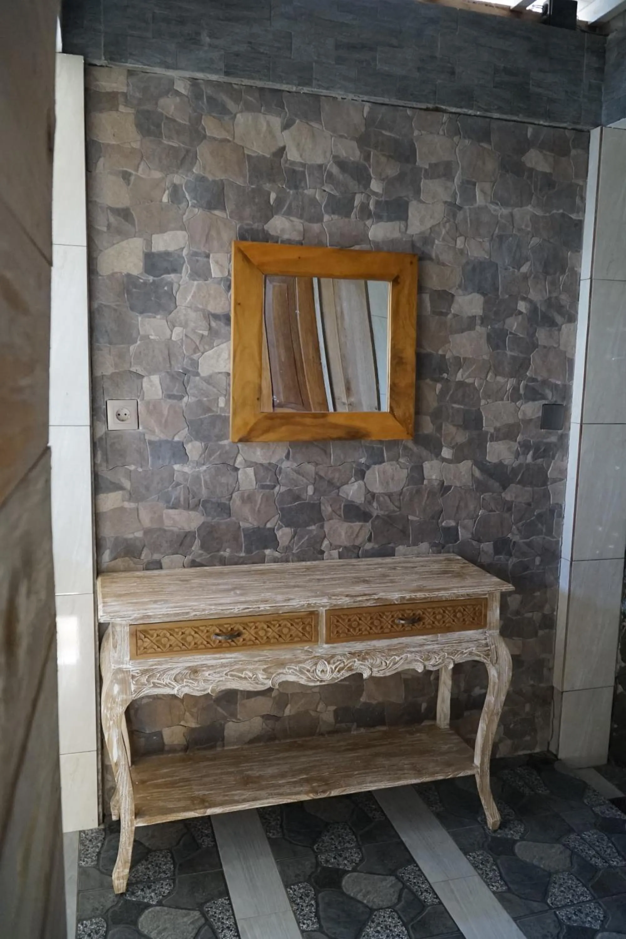 Waecicu Eden Beach Hotel