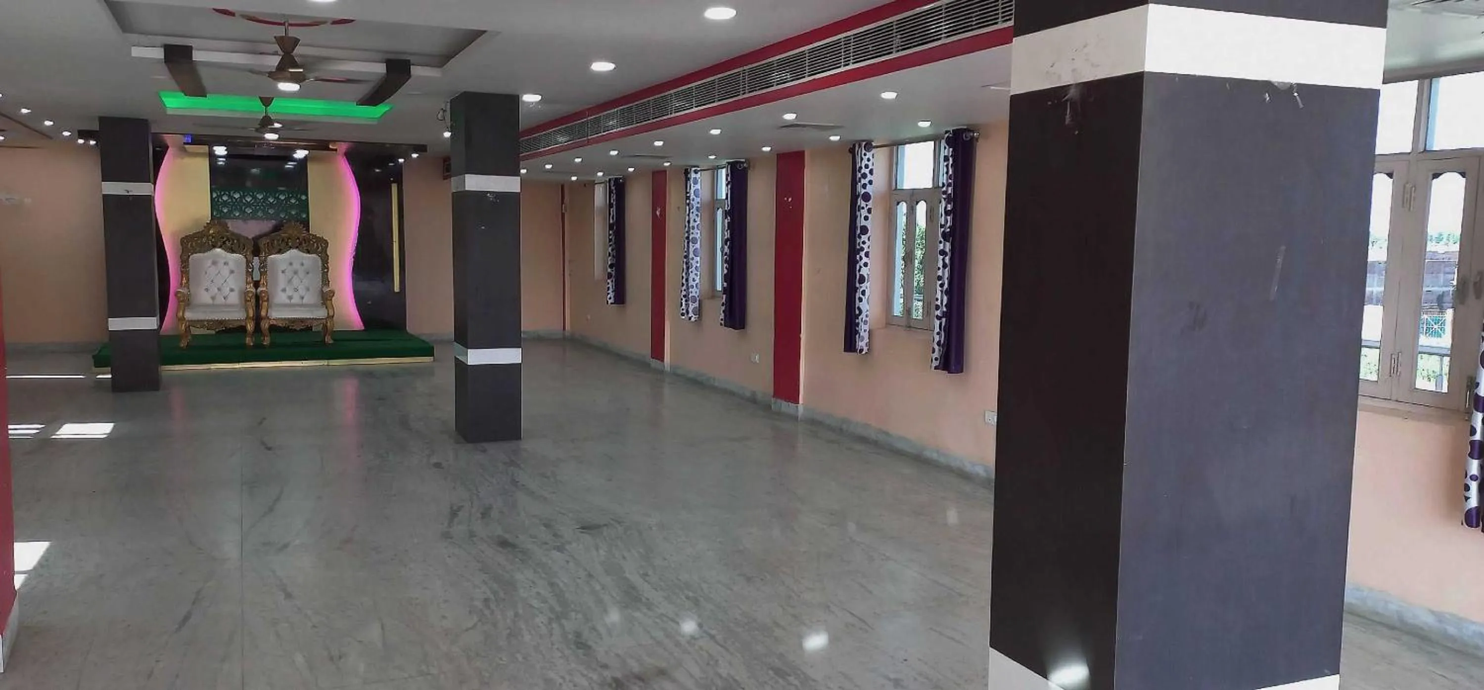 Lobby or reception in Hotel O Krishna Garden