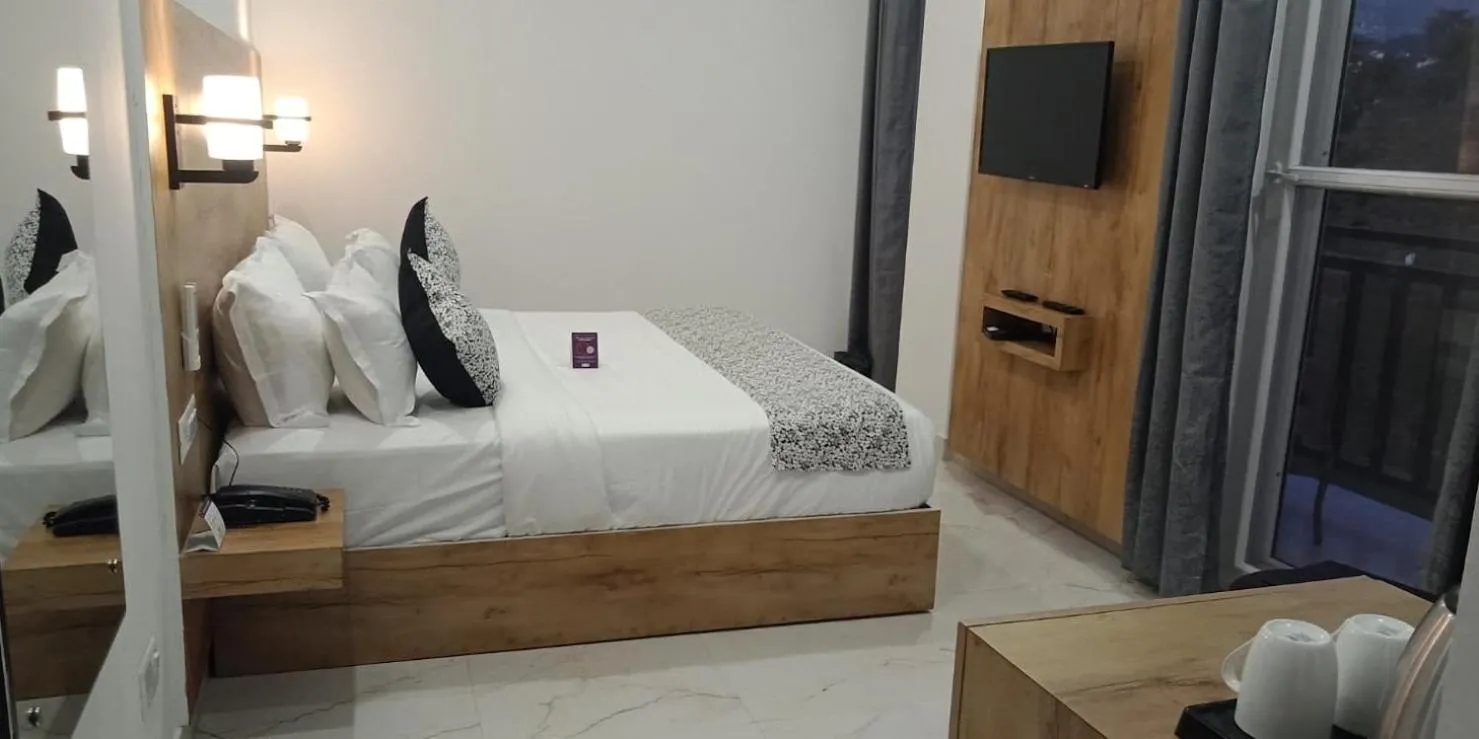 Bed in Click Collection The Abode, Dharamshala