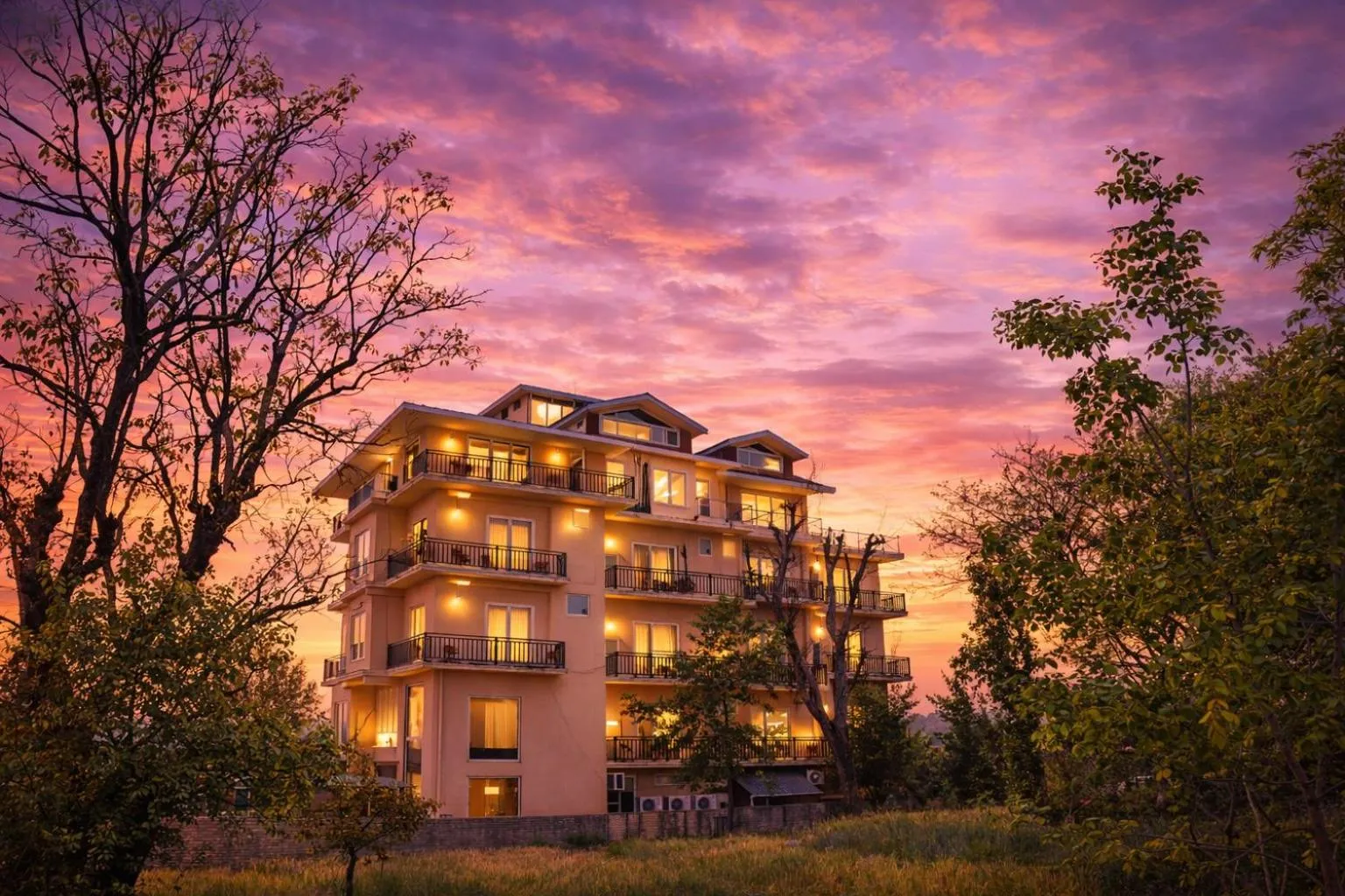 Evening entertainment in Click Collection The Abode, Dharamshala