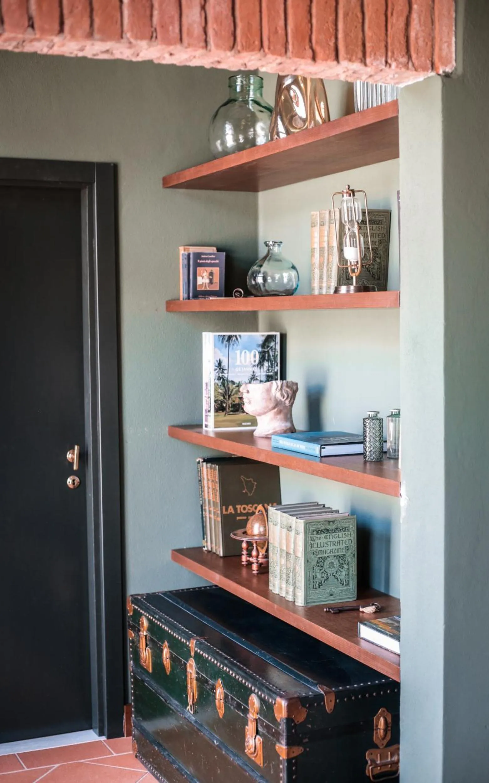 Library in Borgo San Vincenzo