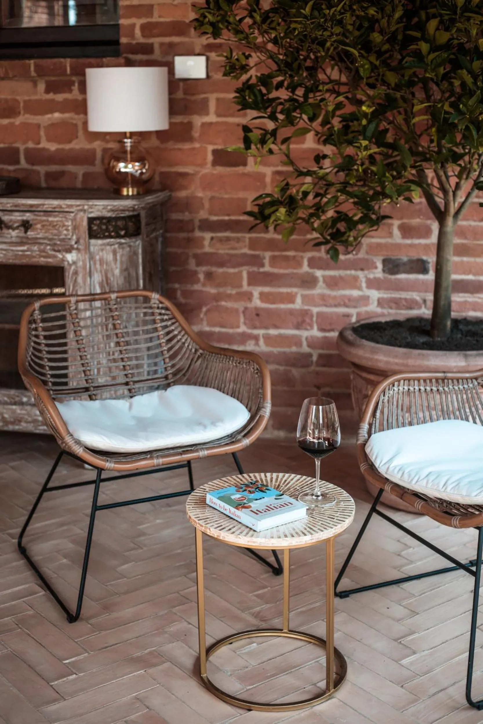 Seating area in Borgo San Vincenzo
