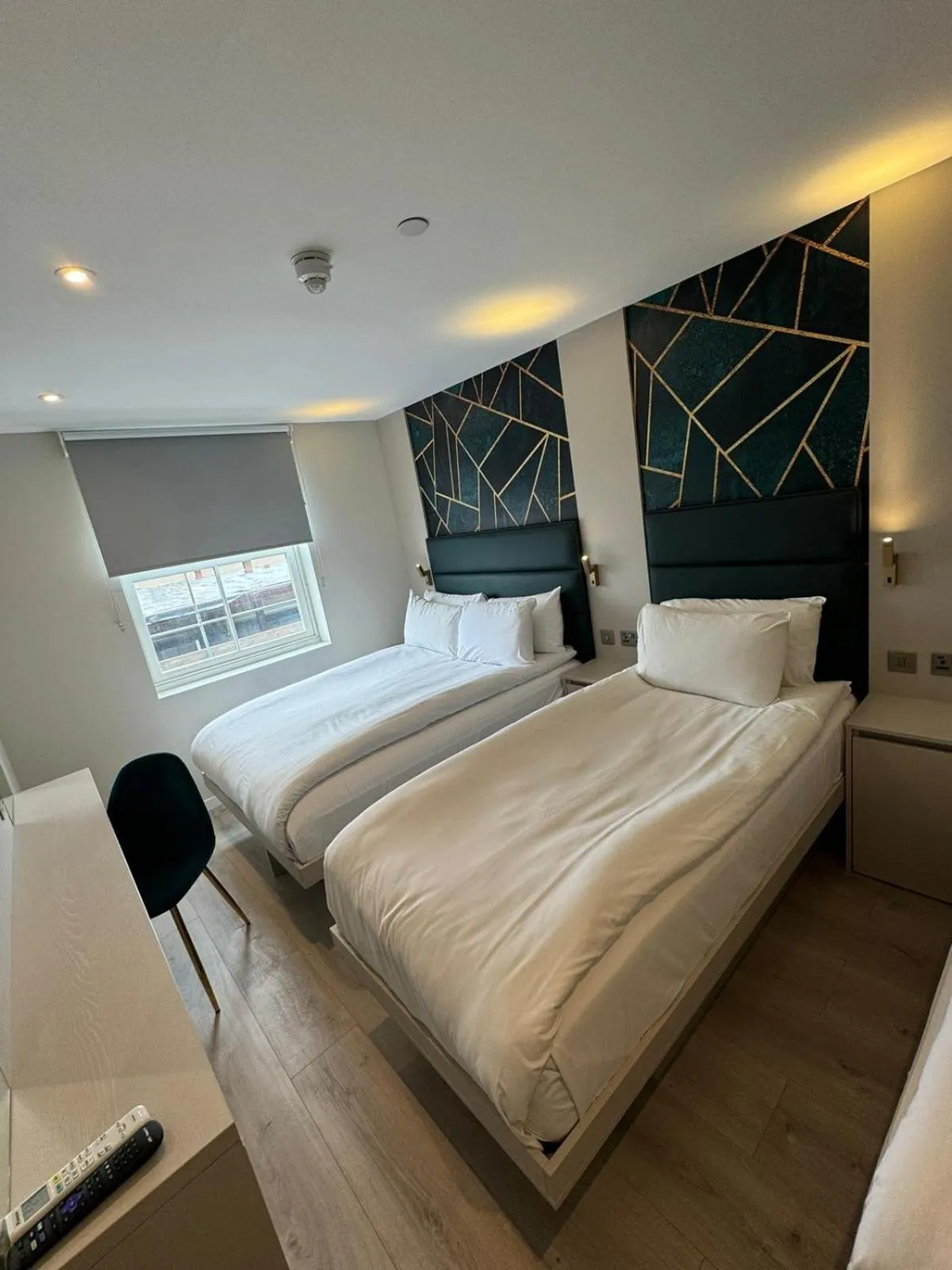 Bed in Victoria Studios