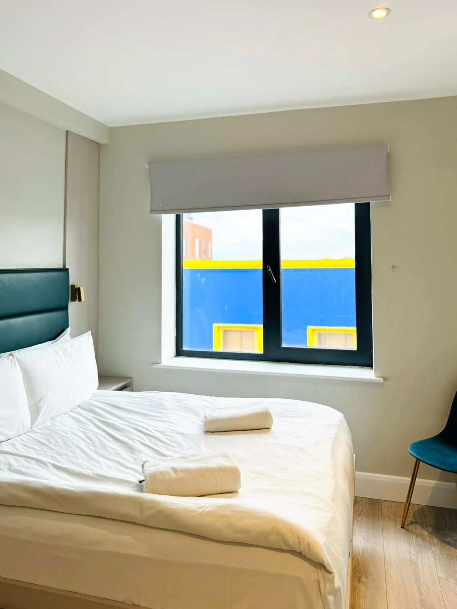 Bed in Victoria Studios