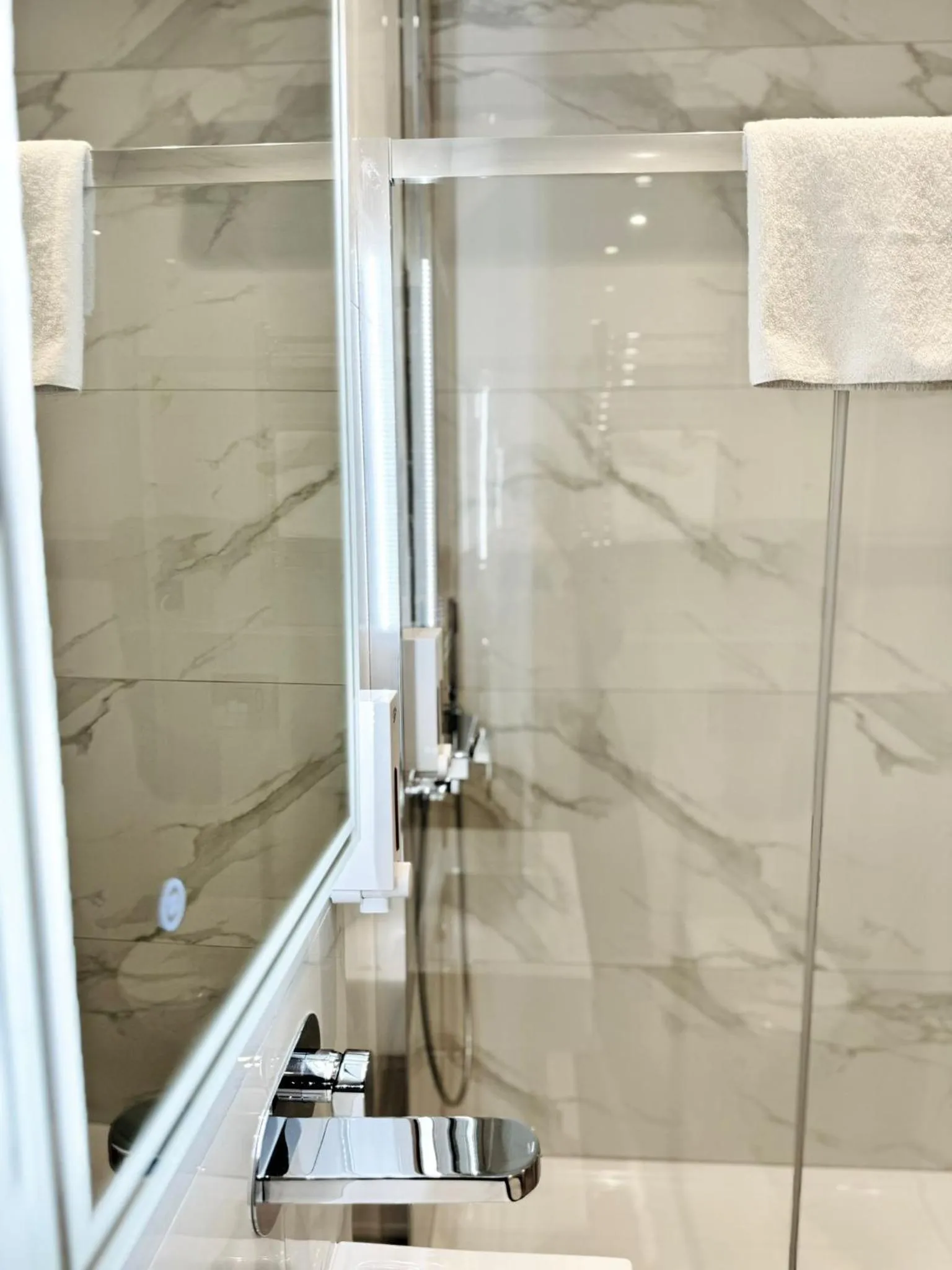 Shower in Victoria Studios