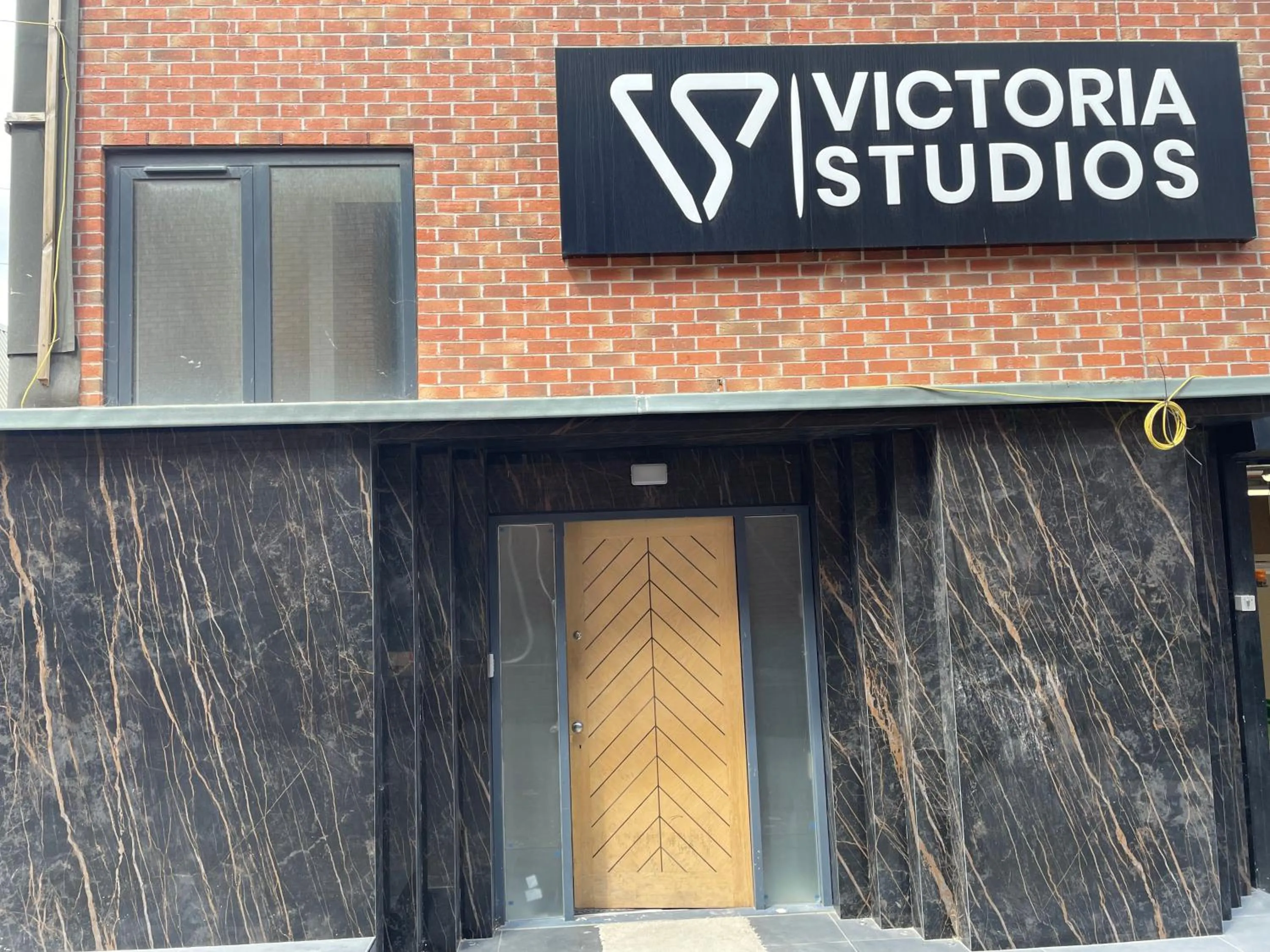 Property building in Victoria Studios