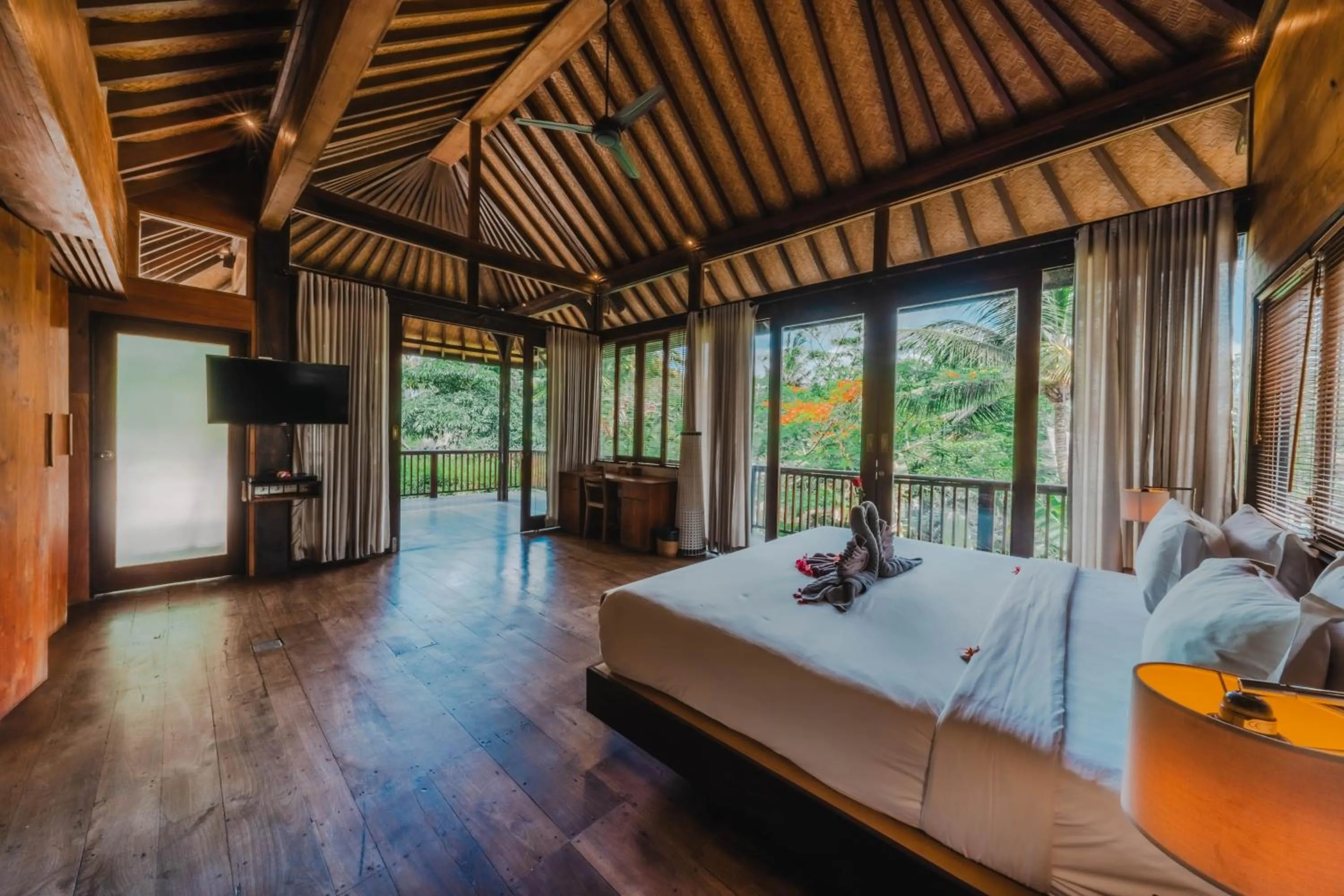 Bedroom, Bed in Surya Kembar Villas