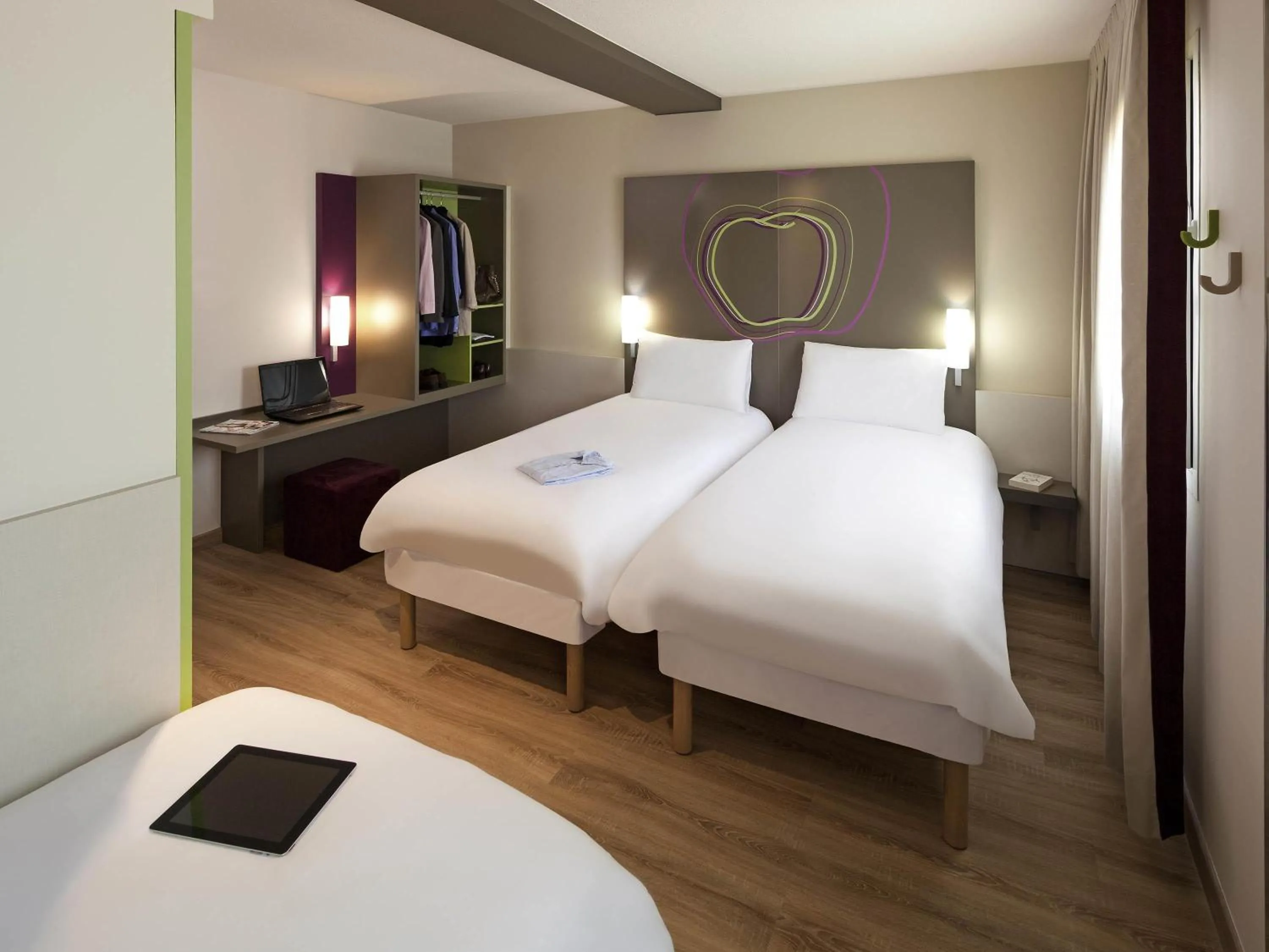 Bedroom, Bed in Hotel Ibis Styles Lleida Torrefarrera