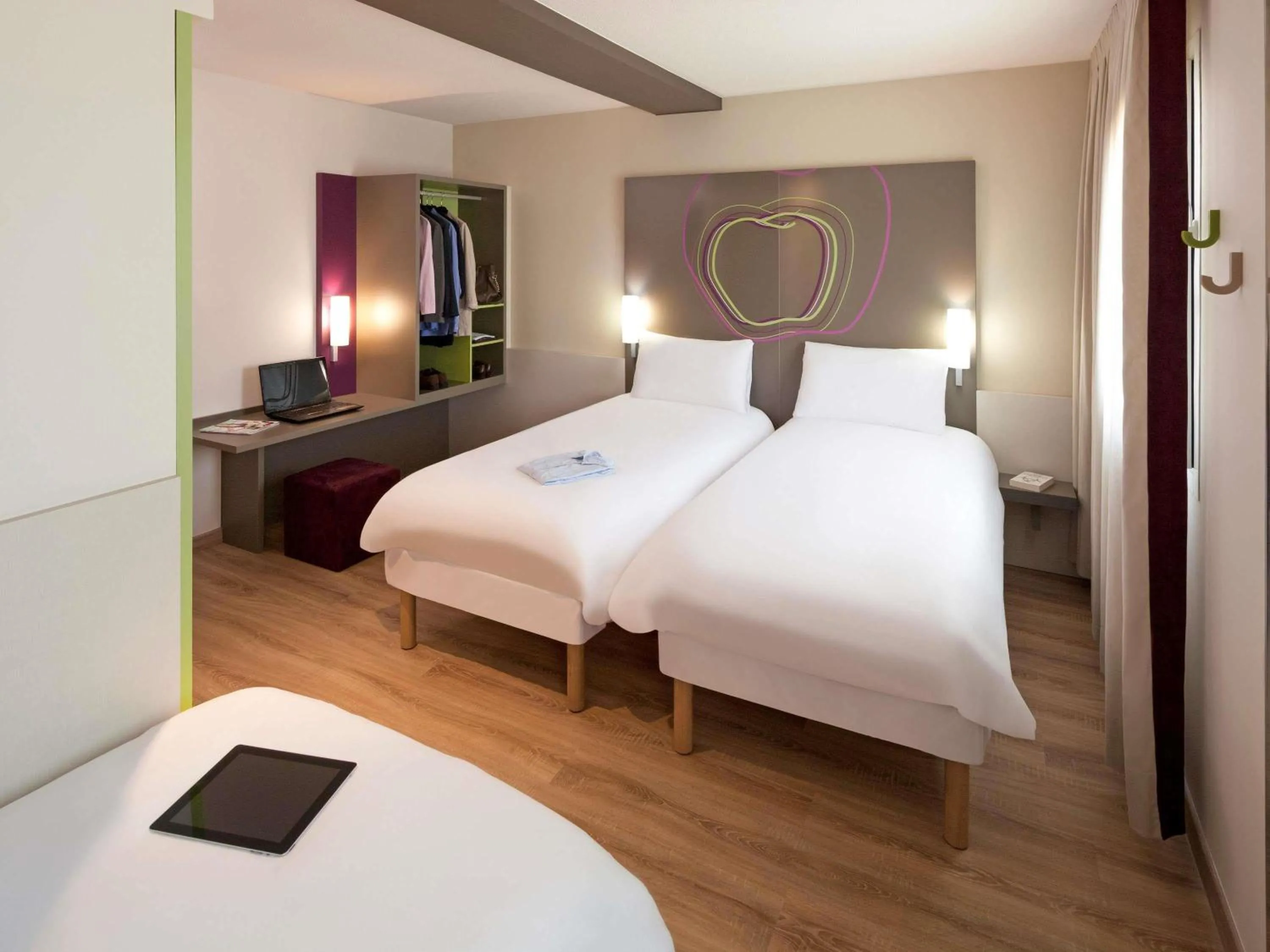 Bedroom, Bed in Hotel Ibis Styles Lleida Torrefarrera