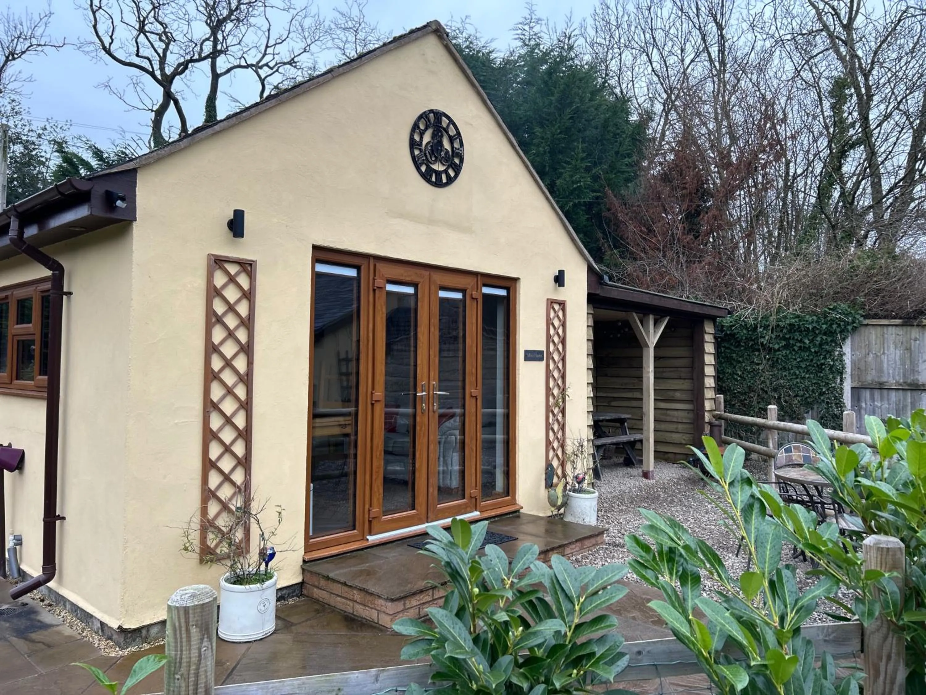 1 bedroomed Detached holiday retreat Pant