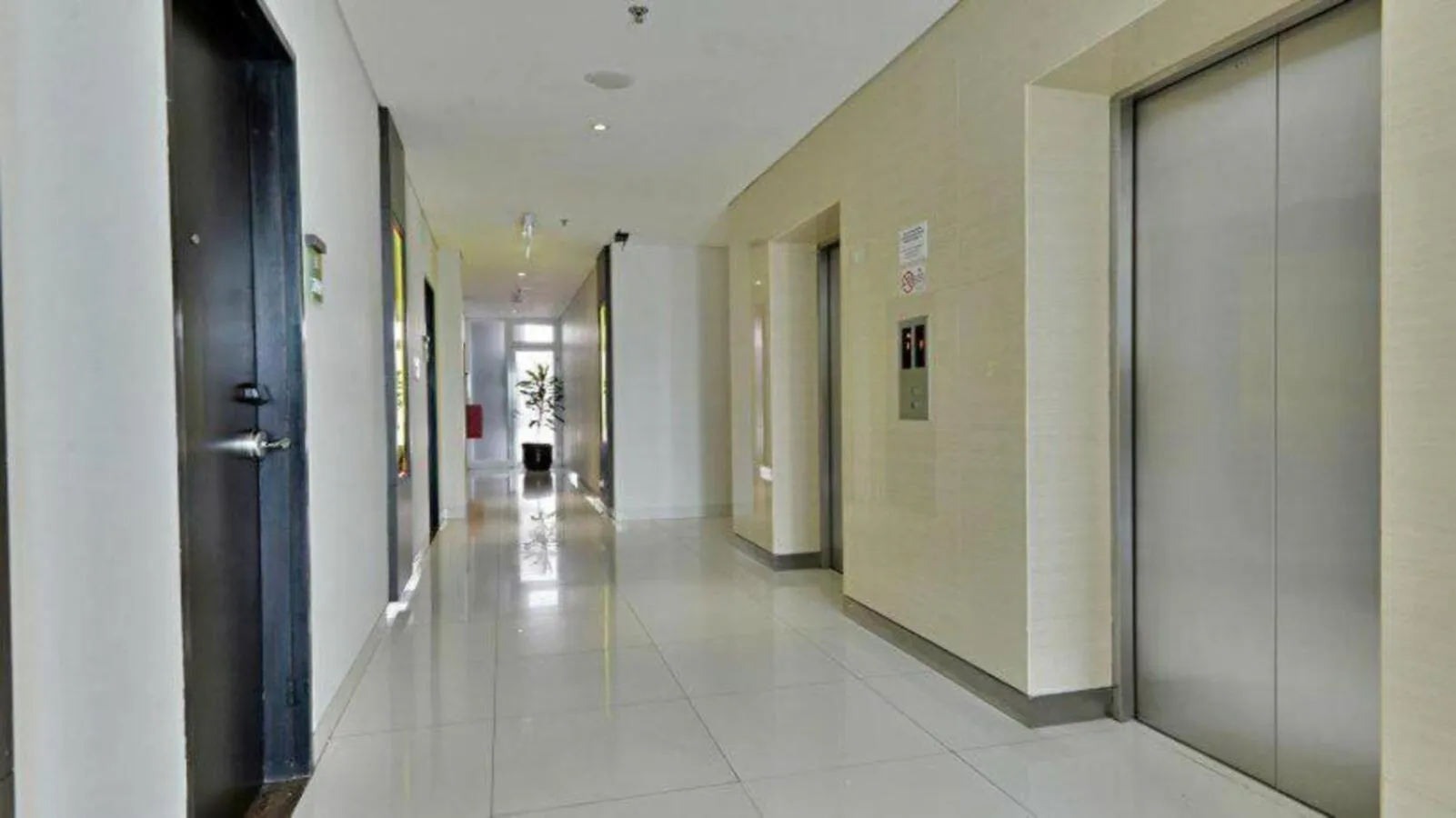 Property building in V Hotel Tebet