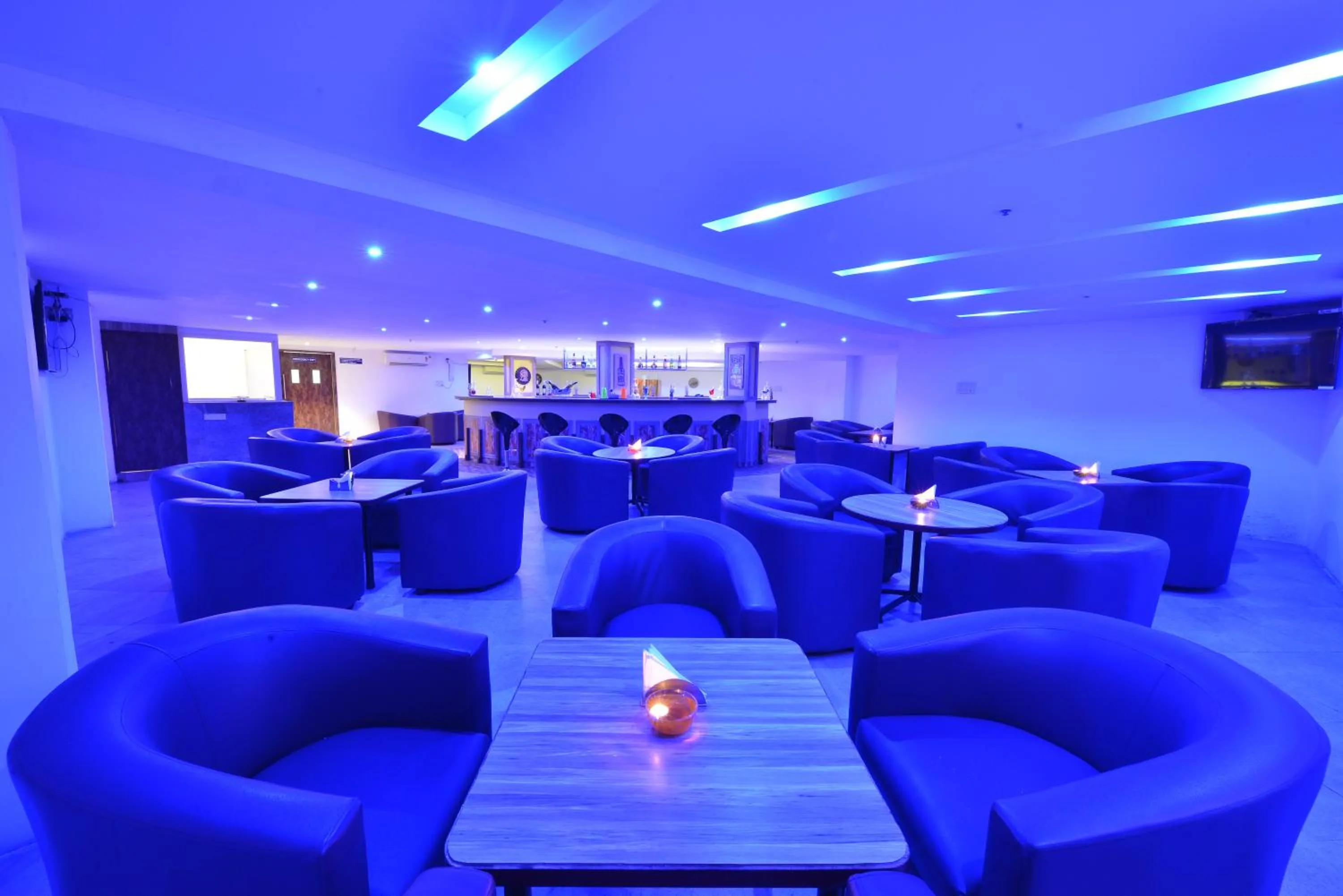 Lounge or bar in SRM Hotel
