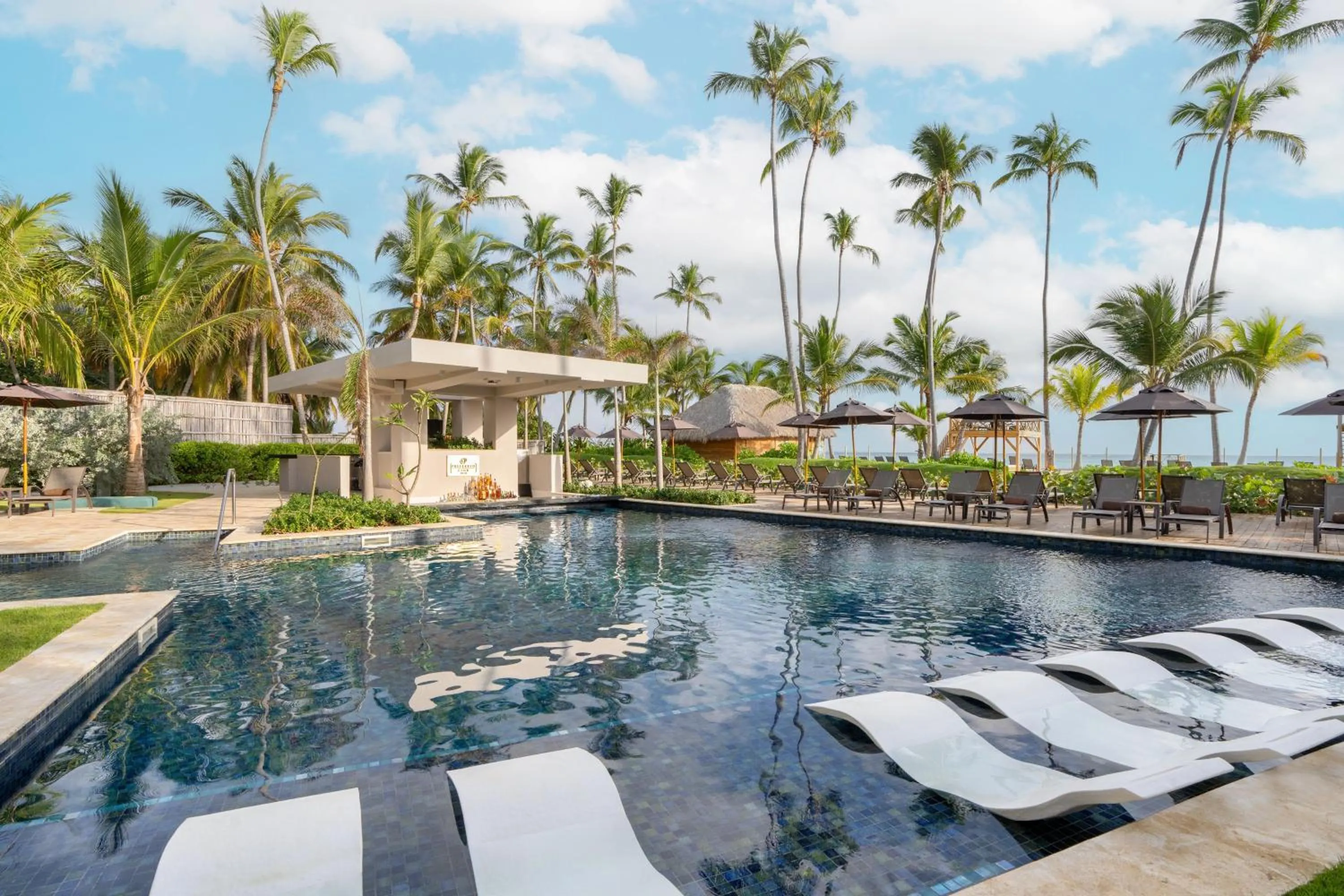 Lounge or bar in Dreams Flora Resort & Spa - All Inclusive