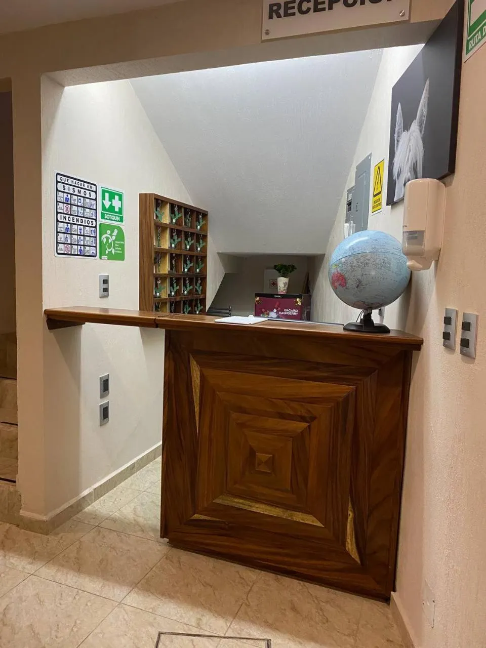 Lobby or reception in Hotel Central Pirámides