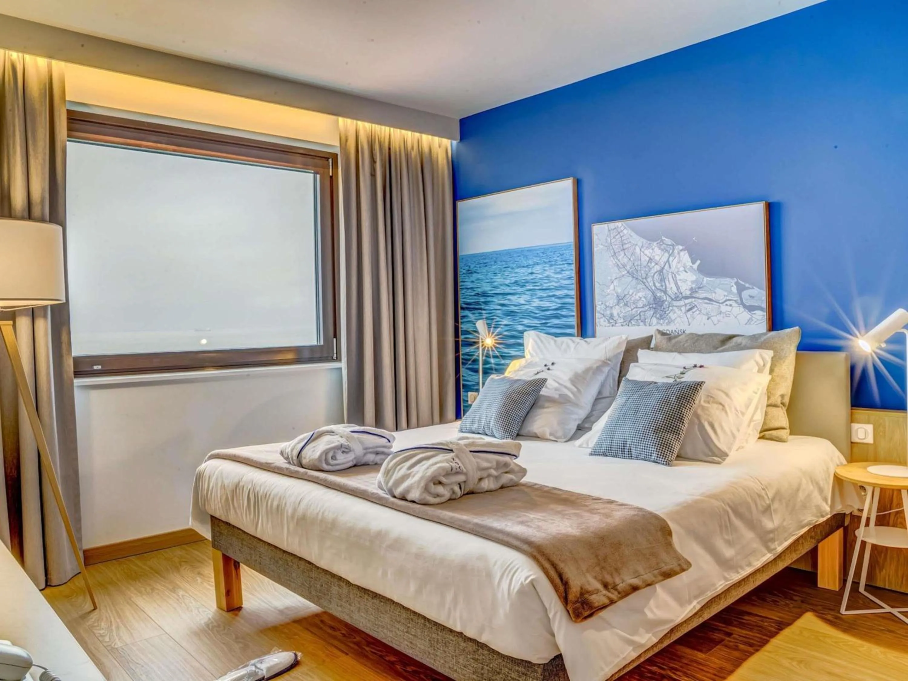 Photo of the whole room, Bed in Novotel Gdańsk Marina