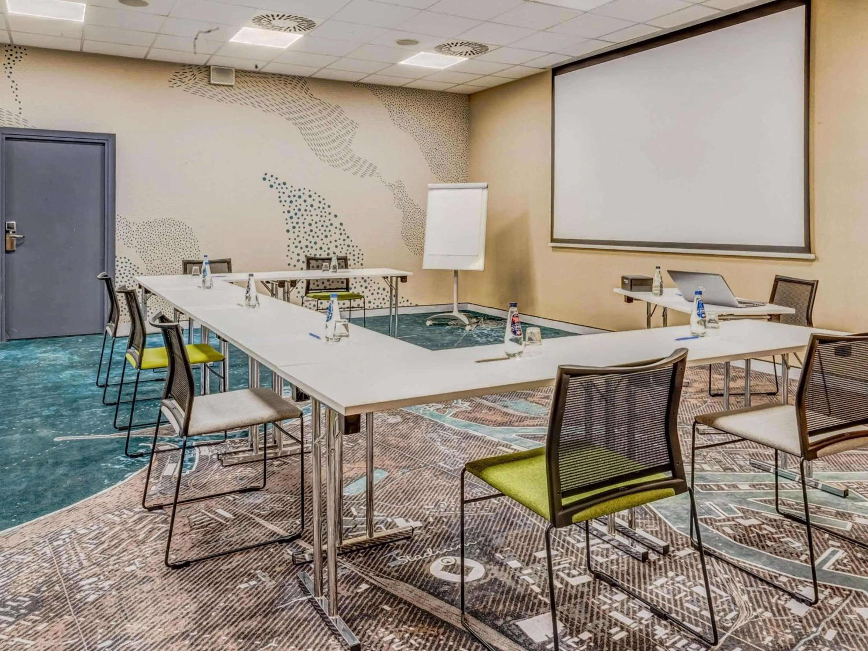 Meeting/conference room in Novotel Gdańsk Marina