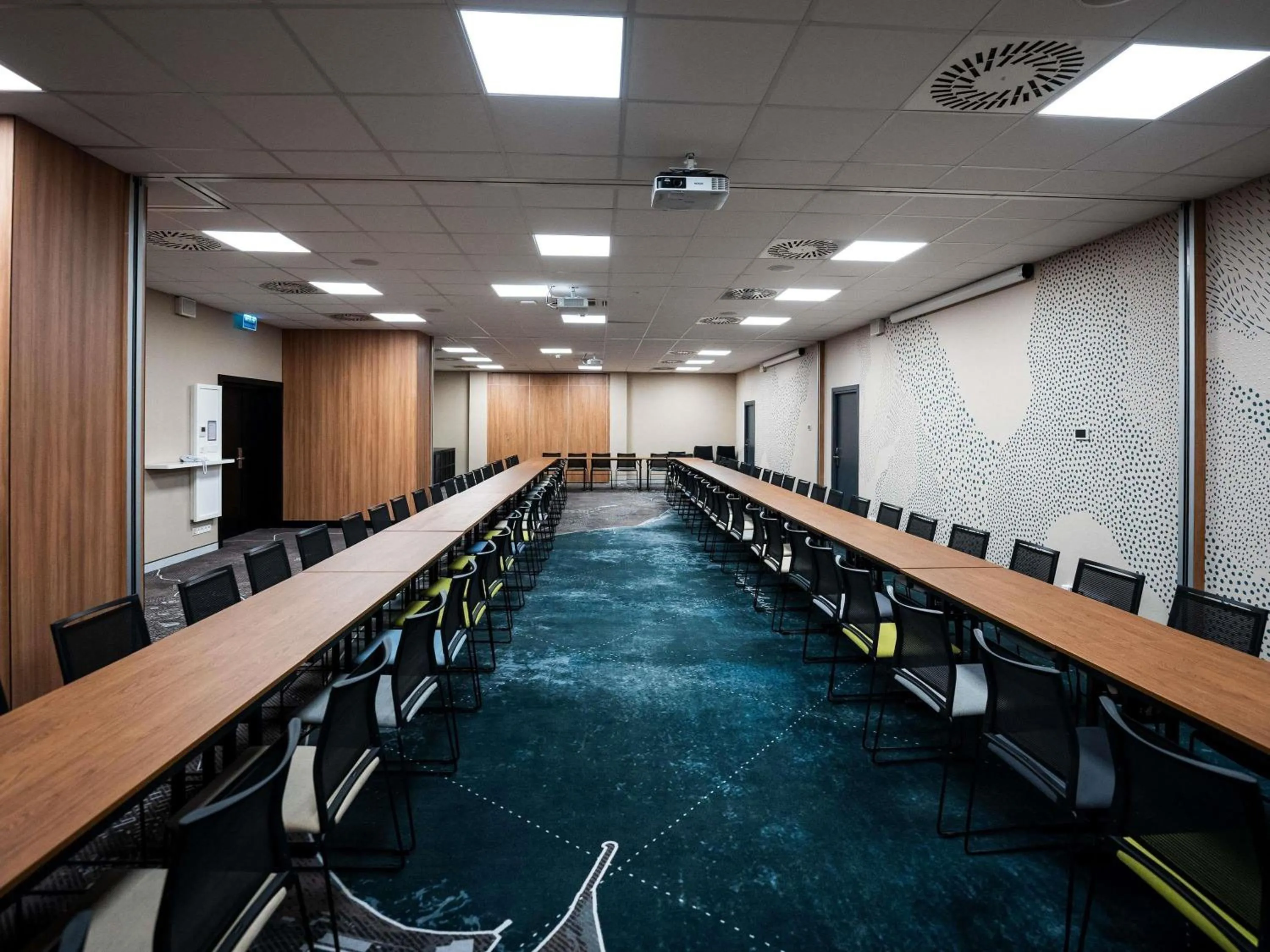 Meeting/conference room in Novotel Gdańsk Marina