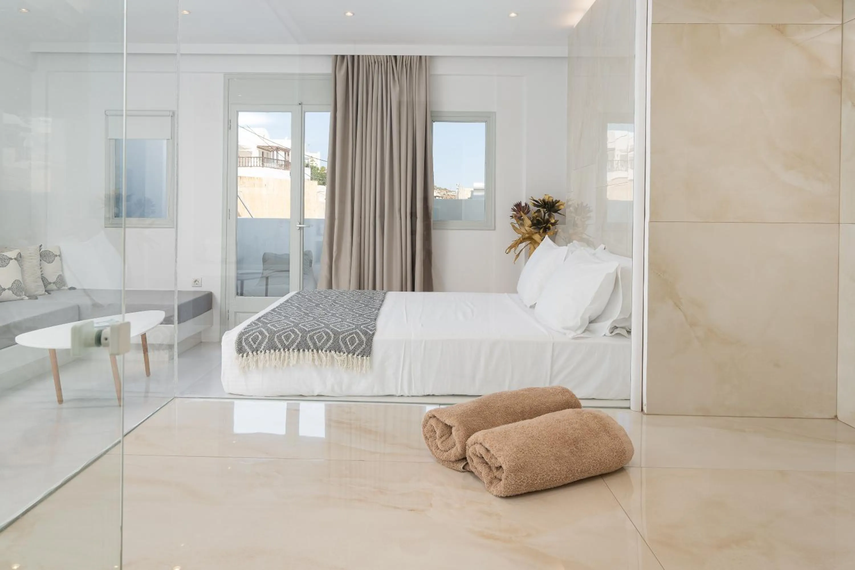 Bed in Cycladic Suites & Spa