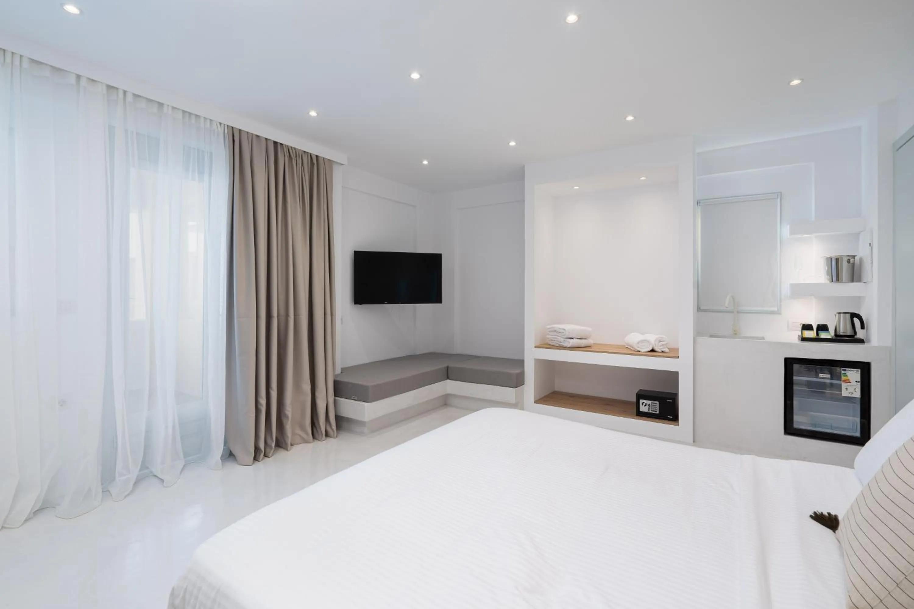 Photo of the whole room, Bed in Cycladic Suites & Spa