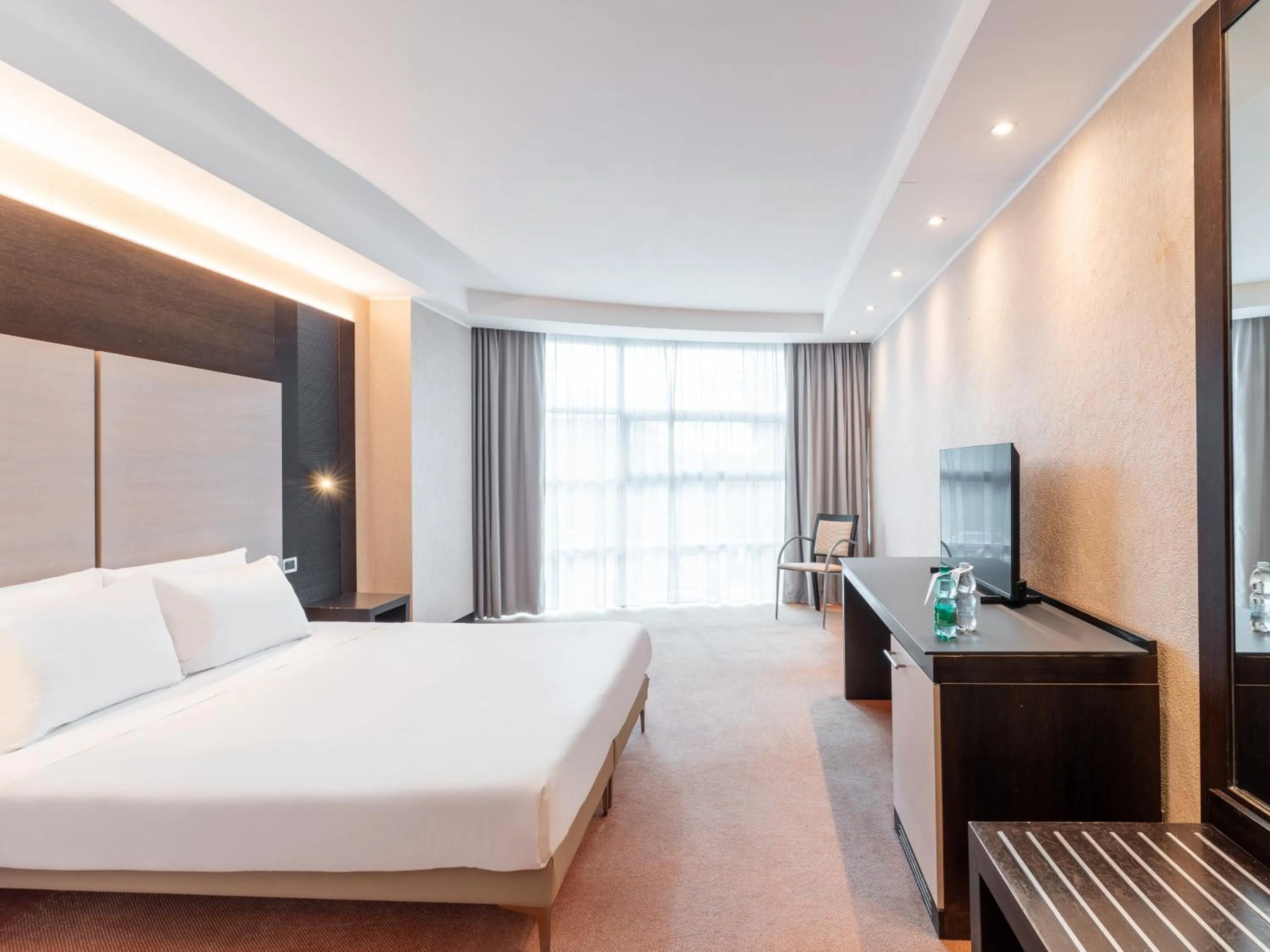 Bedroom, Bed in B&B HOTEL Napoli San Mauro