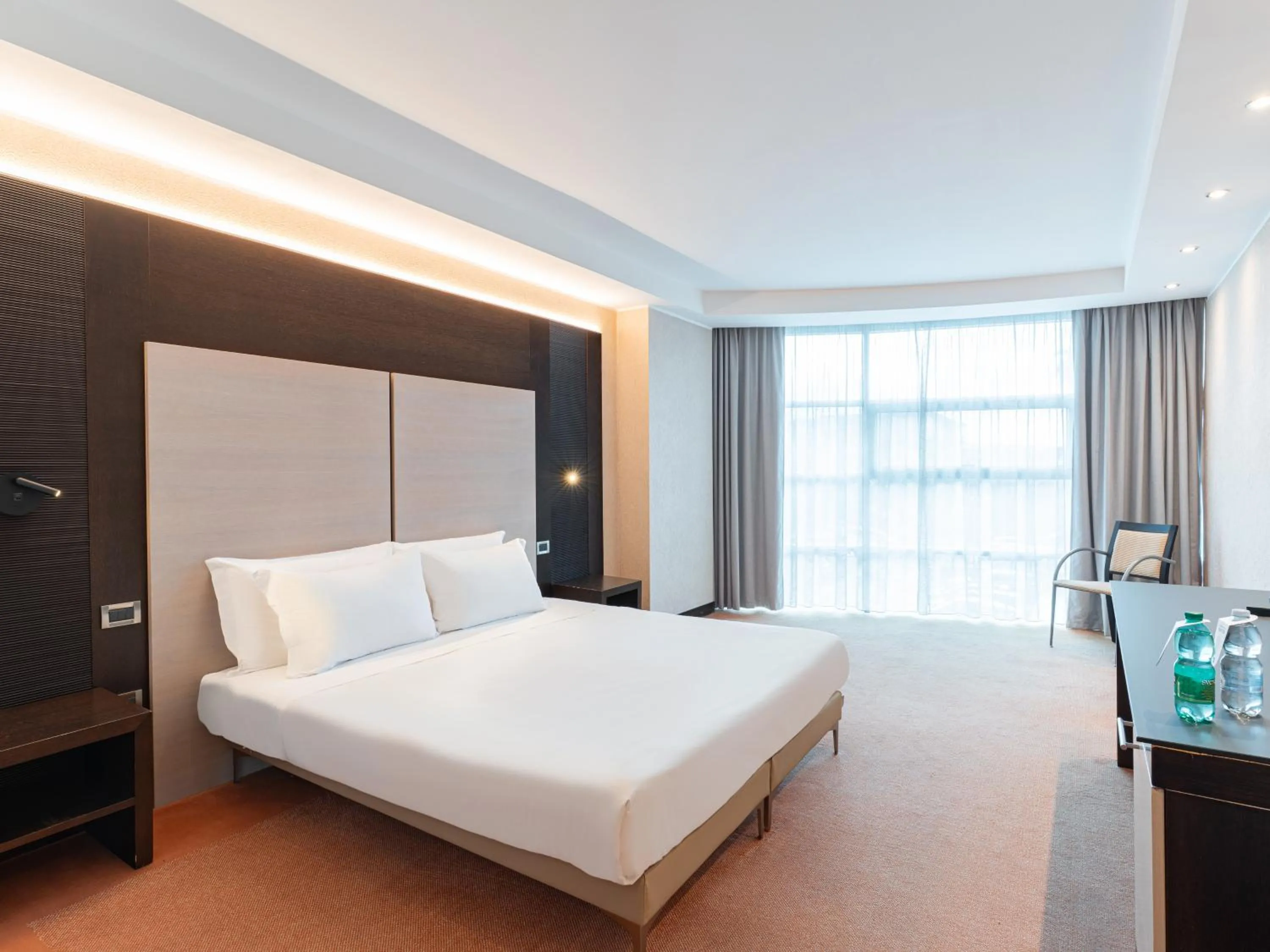 Bedroom, Bed in B&B HOTEL Napoli San Mauro