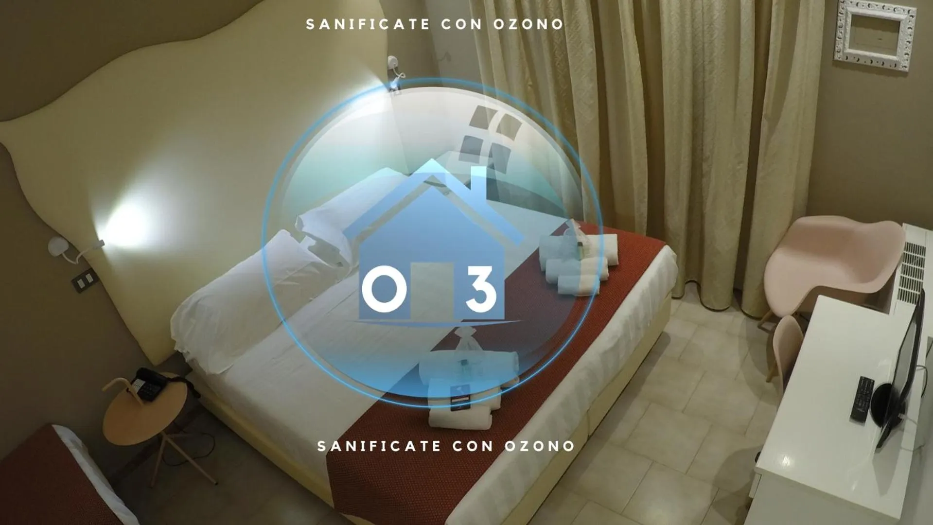 Logo/Certificate/Sign in El Patio Hotel