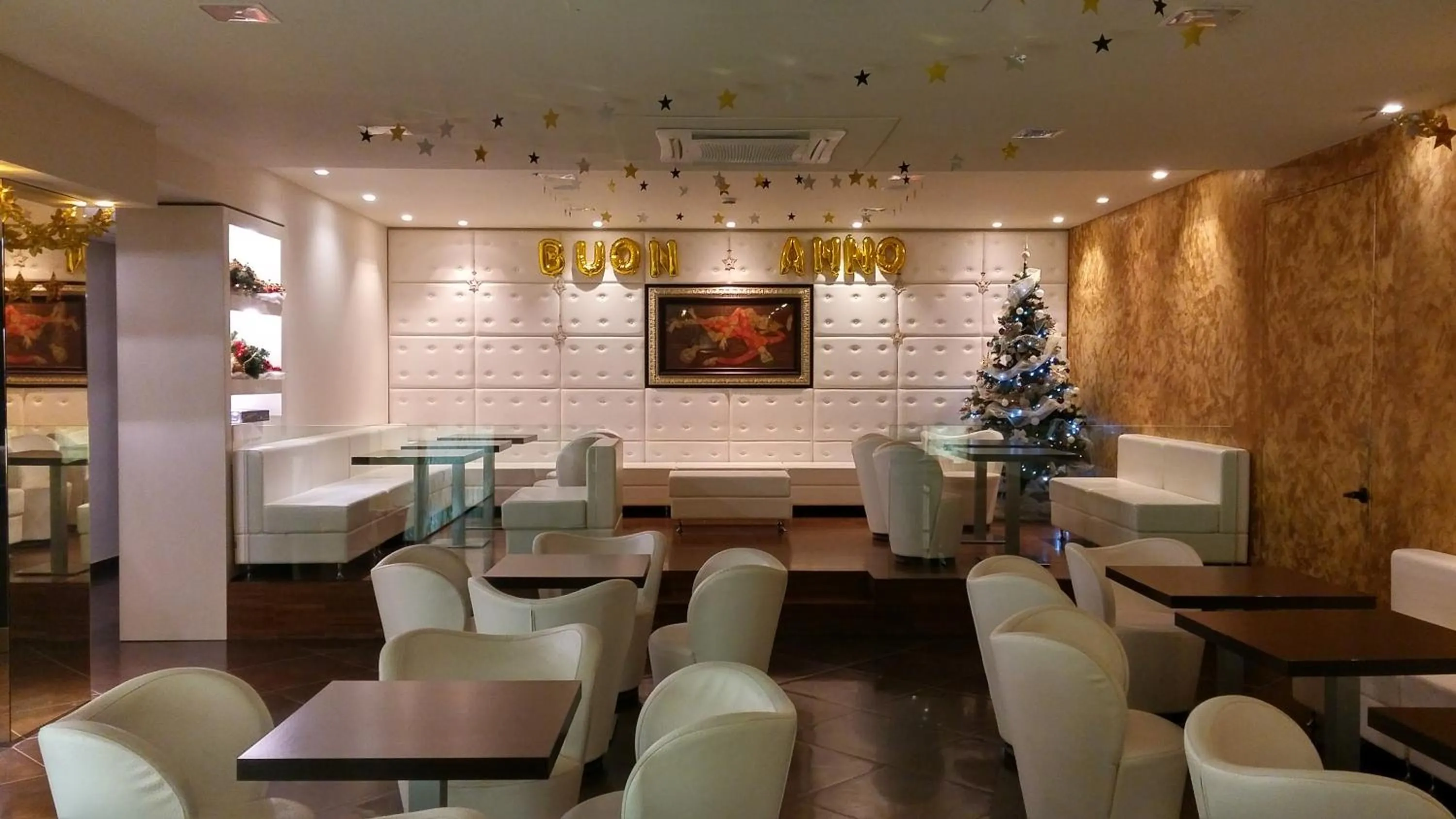 Living room in El Patio Hotel