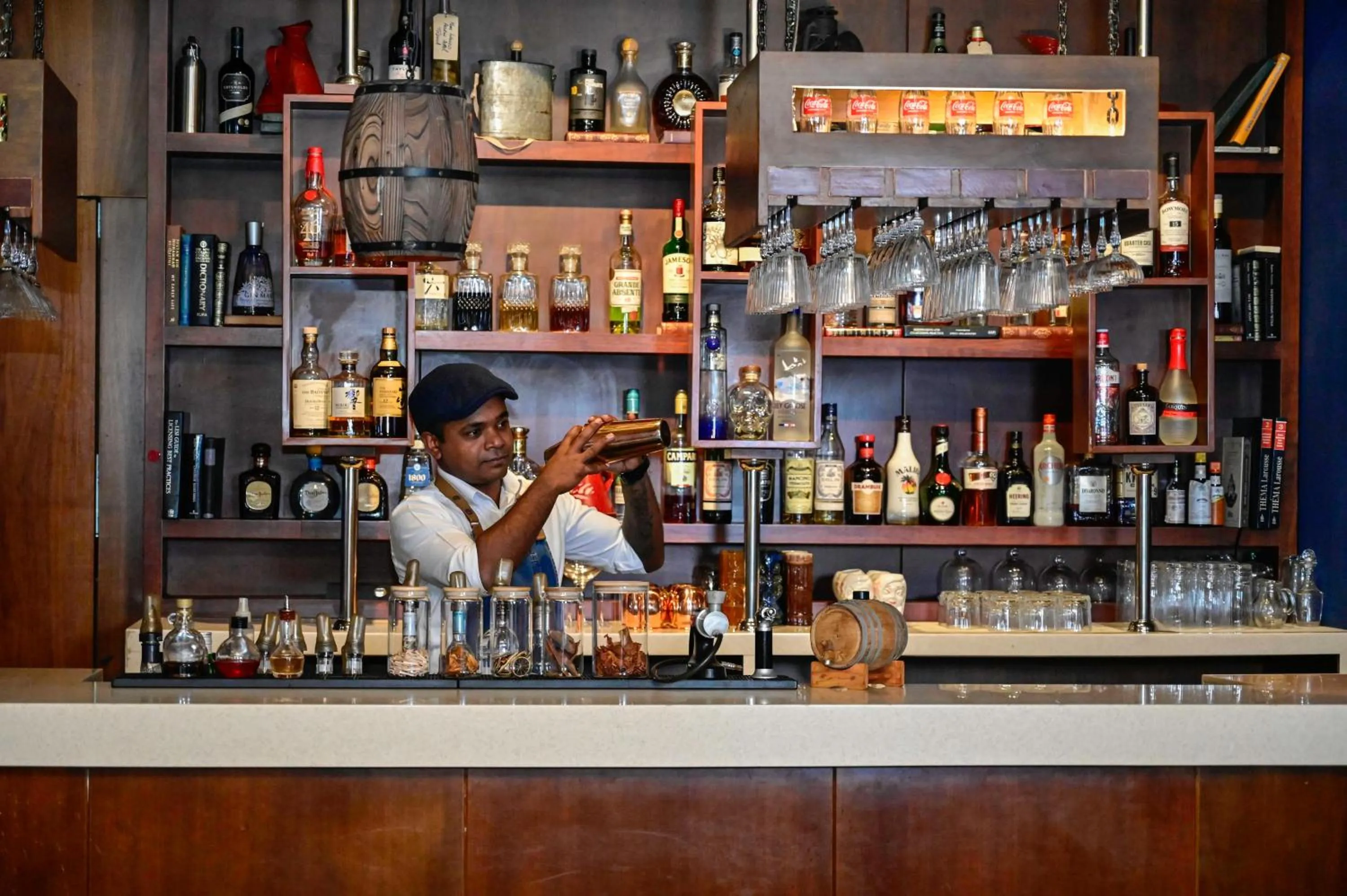 Lounge or bar in Novotel Fujairah