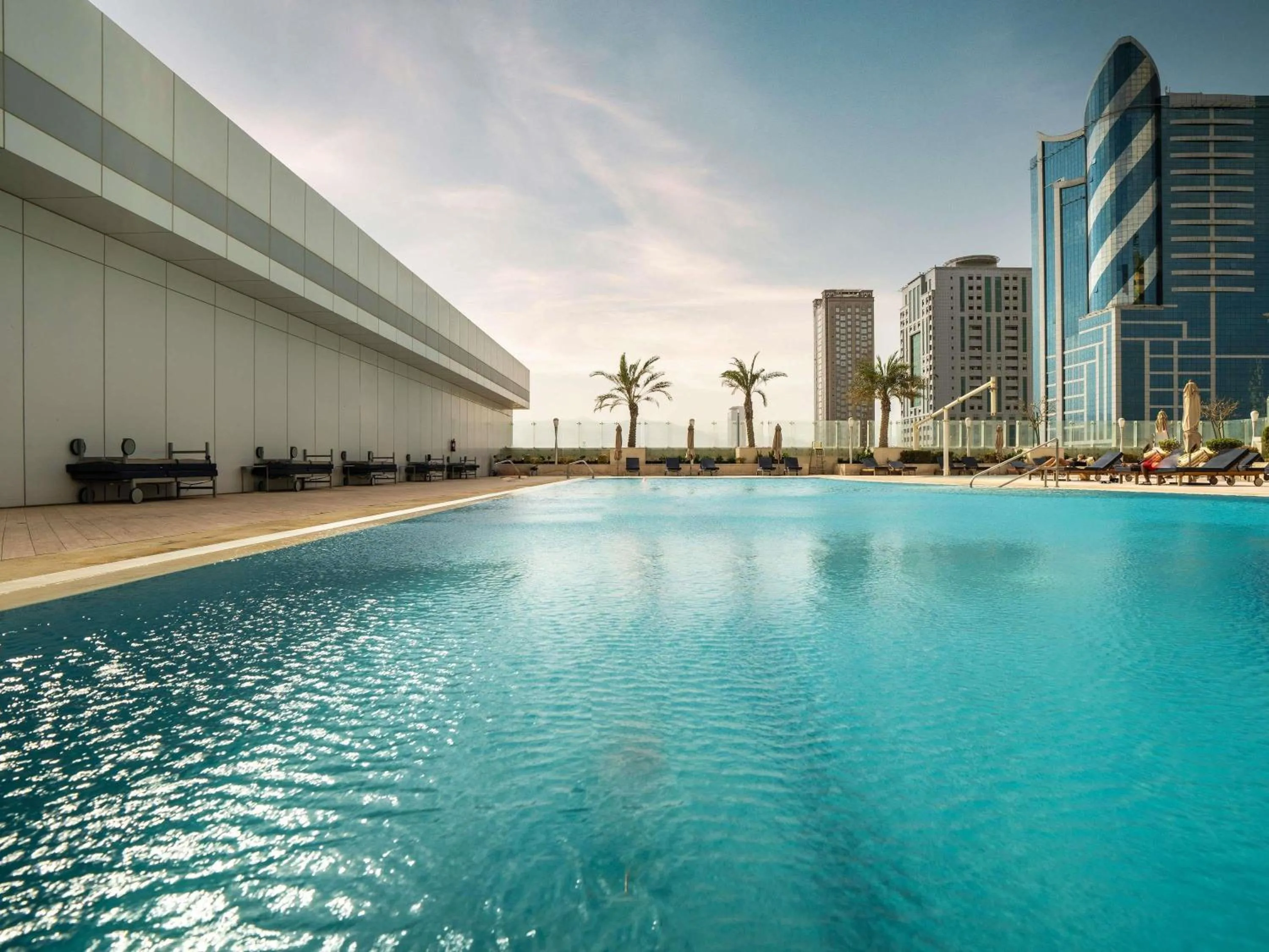 Lounge or bar in Novotel Fujairah