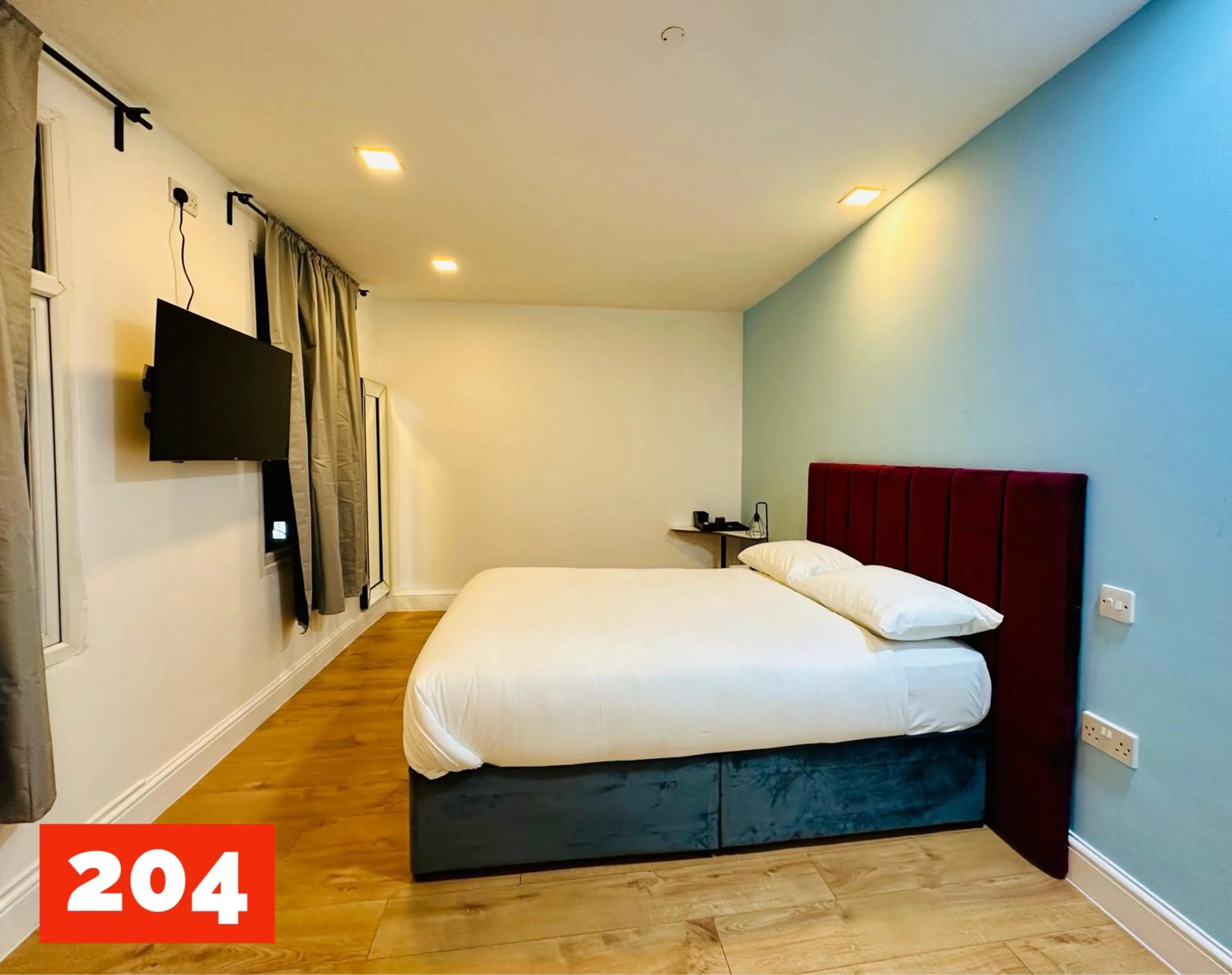 Bed in Private Boutique Apartments London