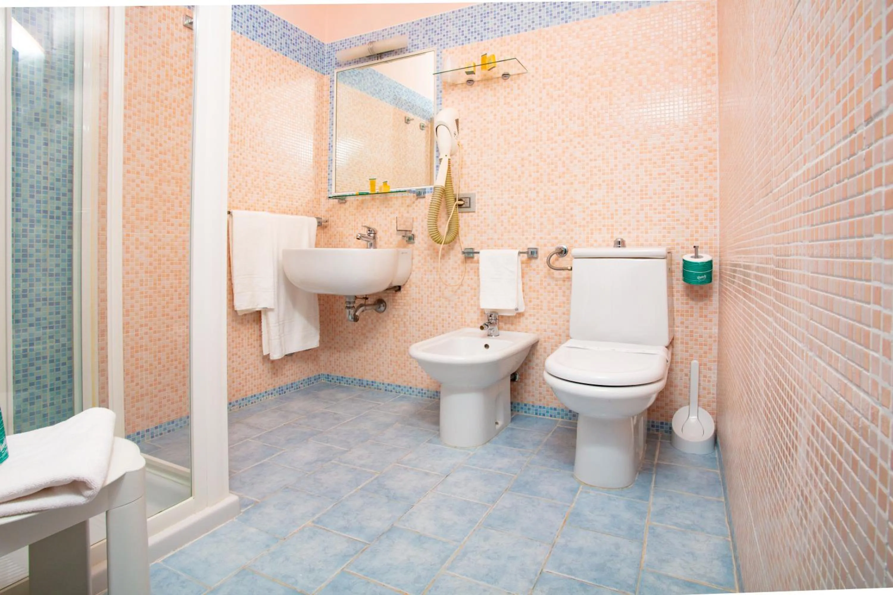 Bathroom in Hotel Marini