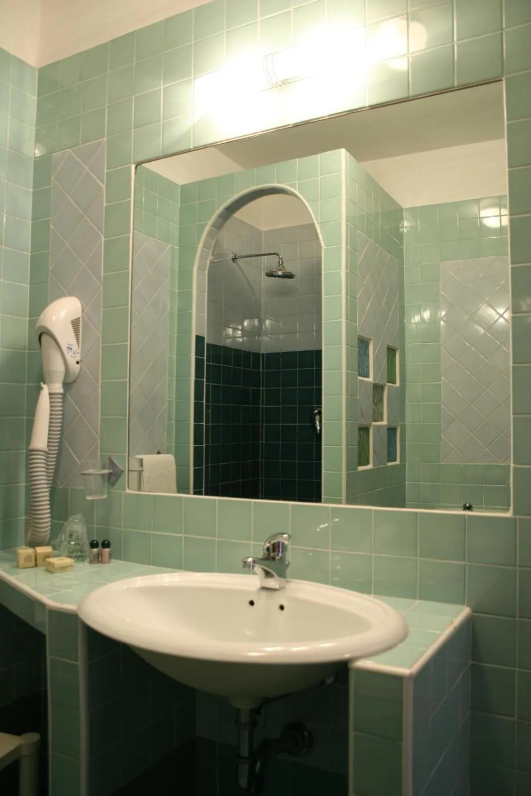 Bathroom in Hotel Marini