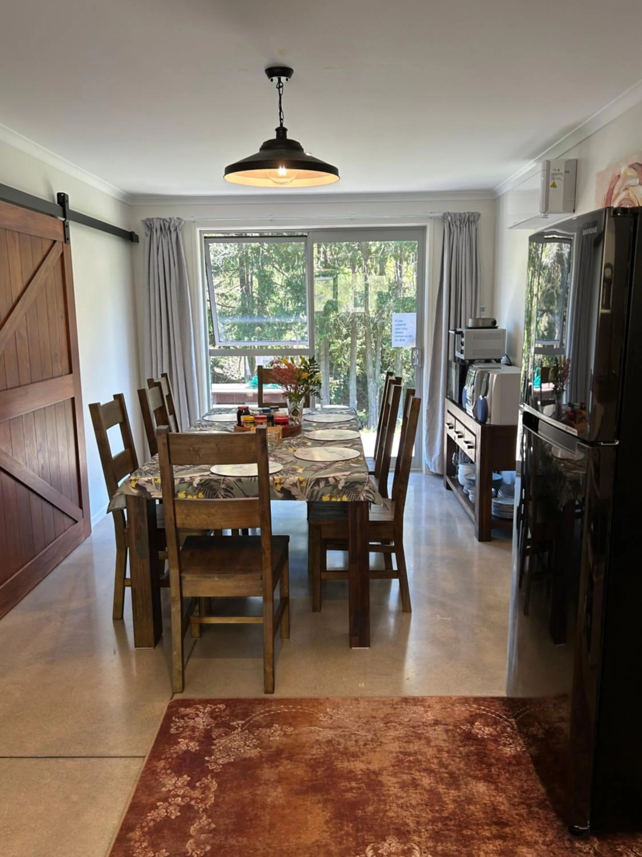 Dining area in Almost Heaven BNB