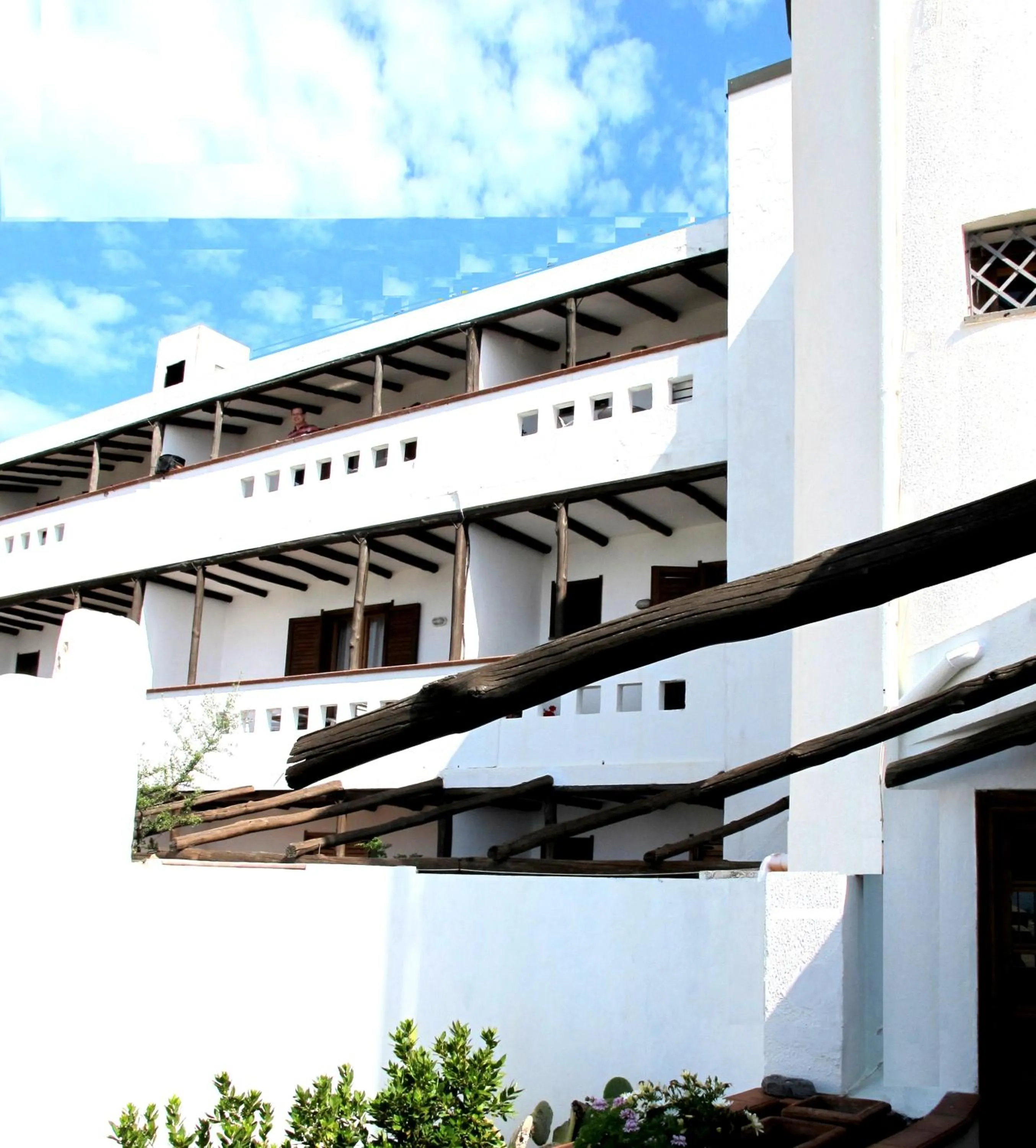 Property building in Hotel Pop