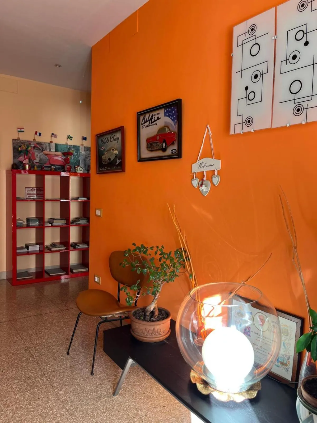 Decorative detail in B&B Anni 50